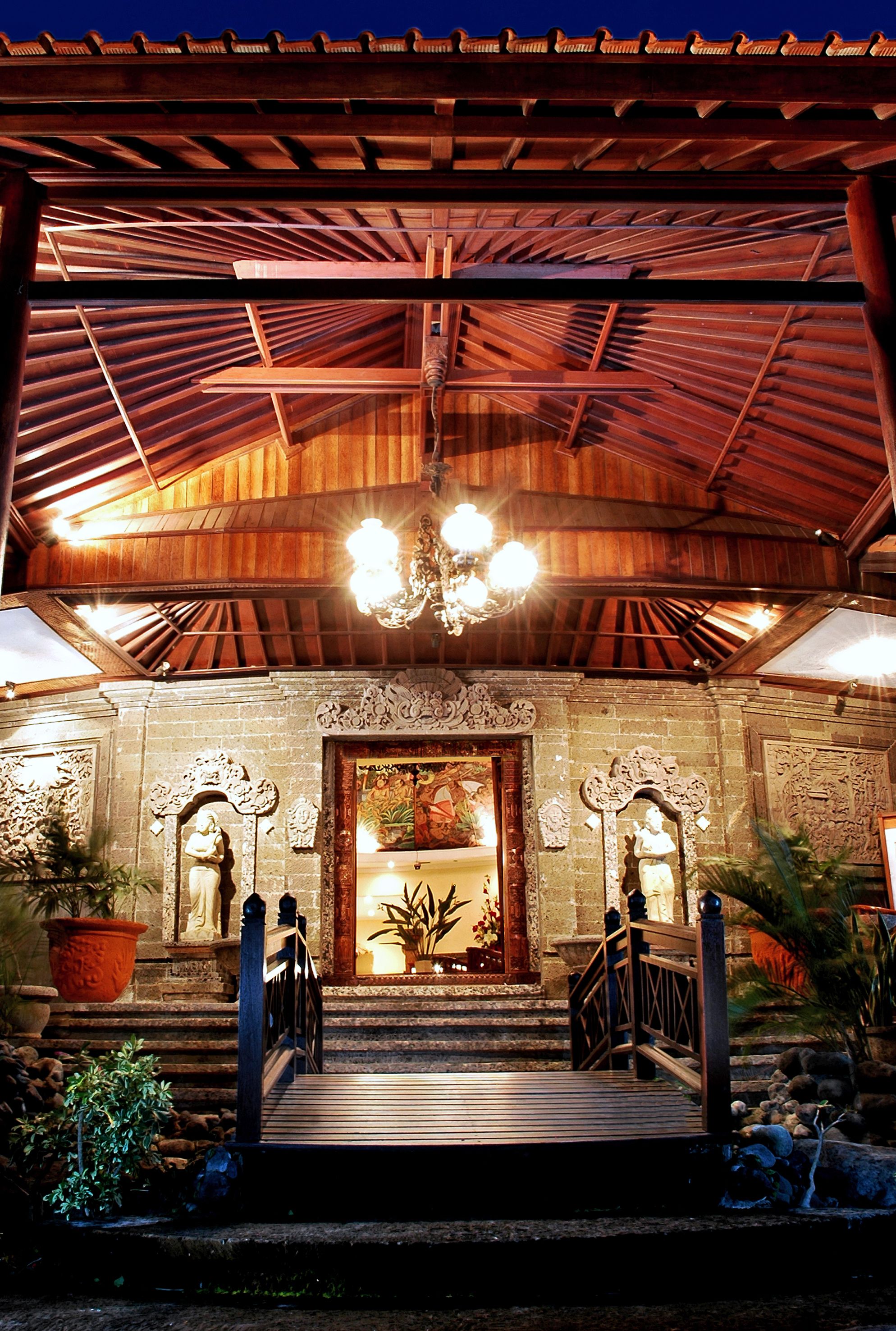 Inna Bali Beach Resort