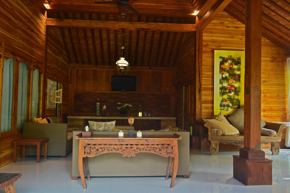 Joglo Villa Bali