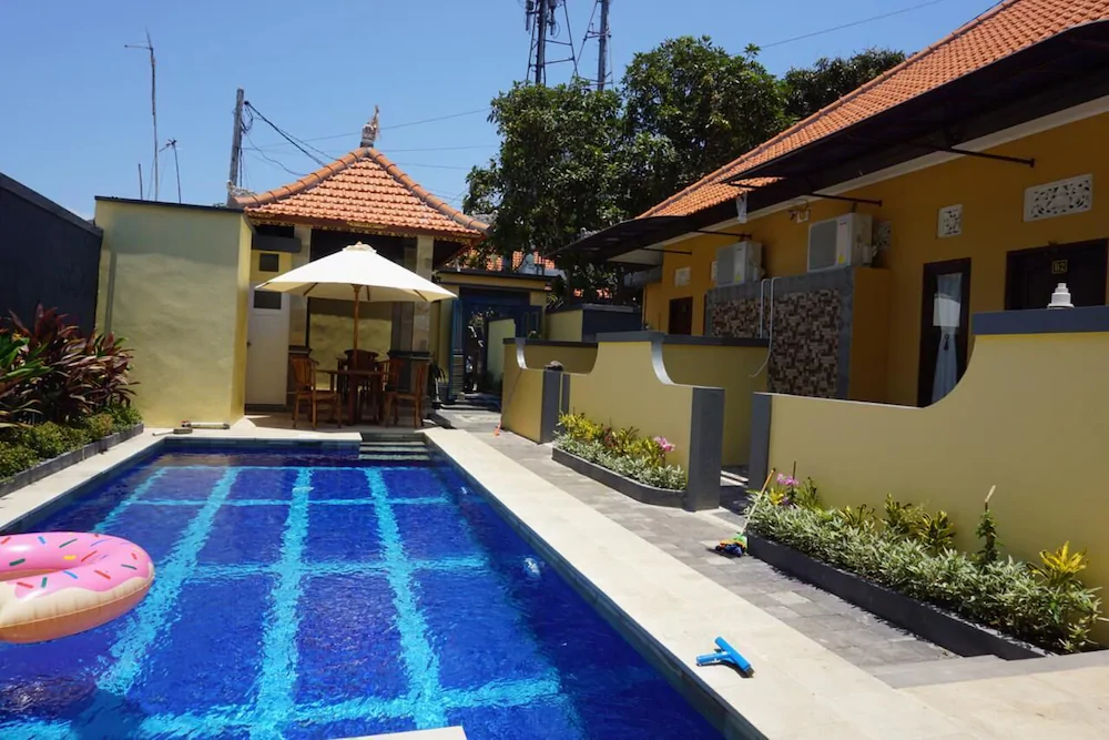 Kubu Karang HomeStay