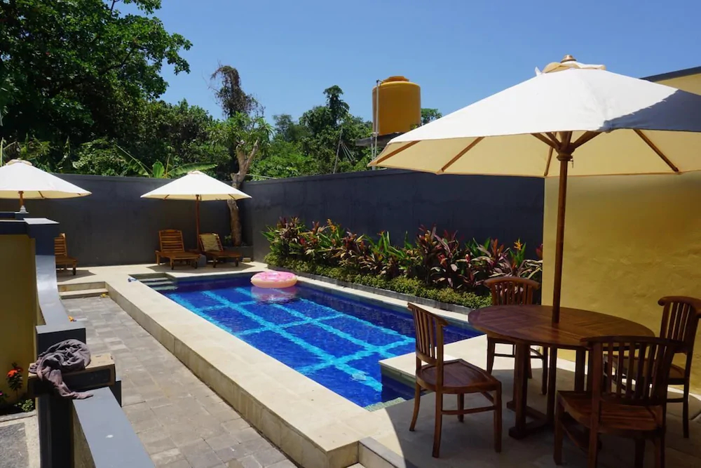 Kubu Karang HomeStay