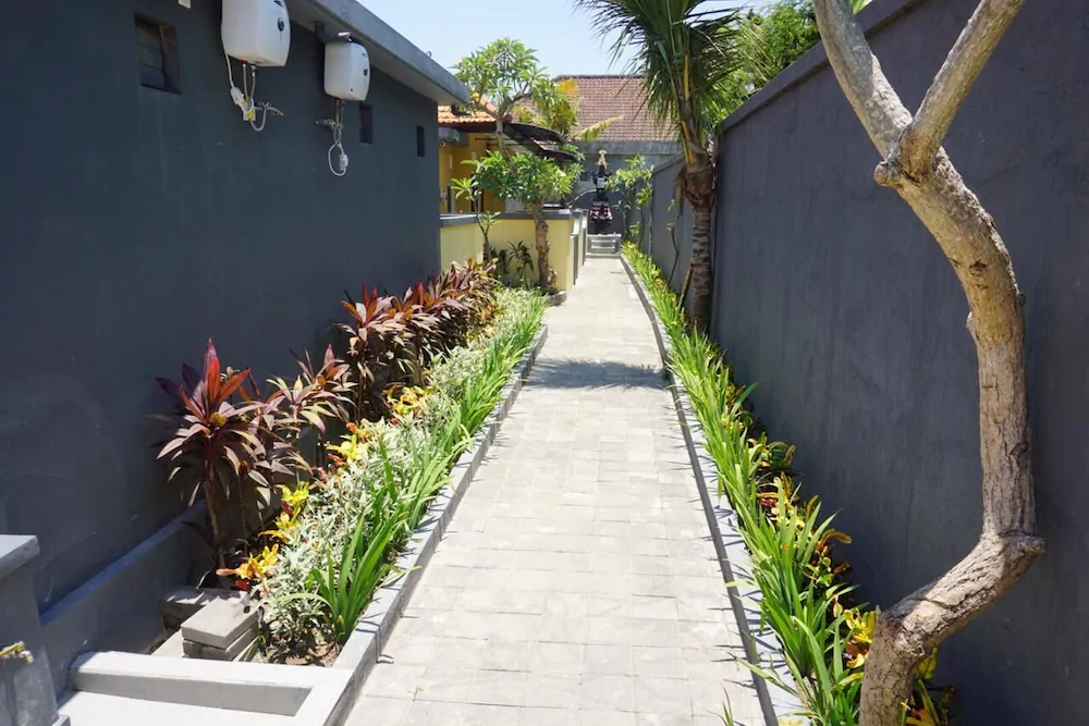 Kubu Karang HomeStay