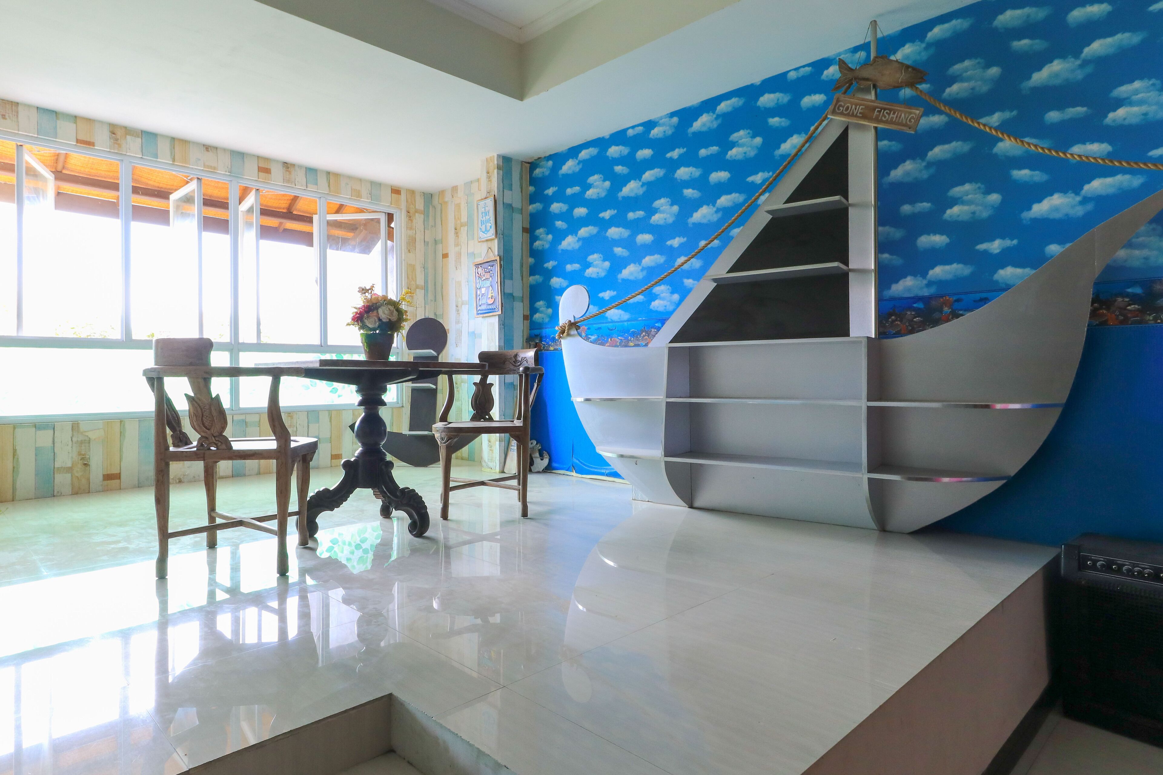 Lavender Hostel
