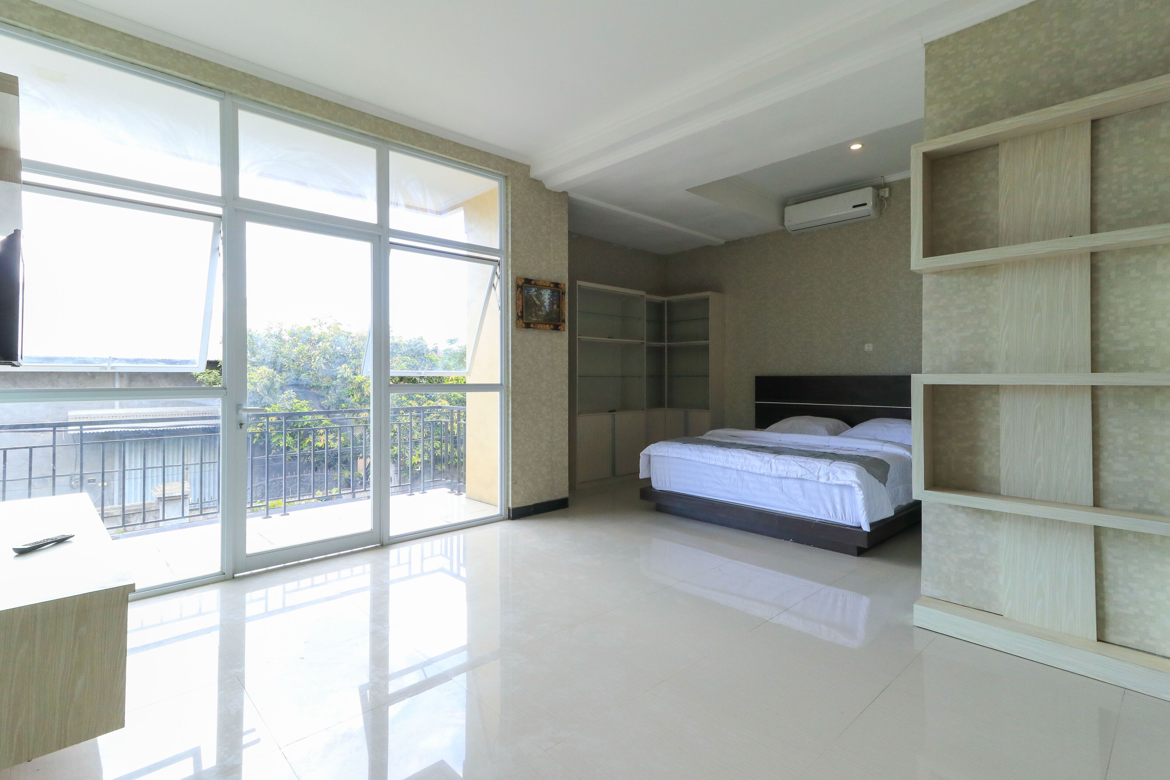 Lavender Hostel