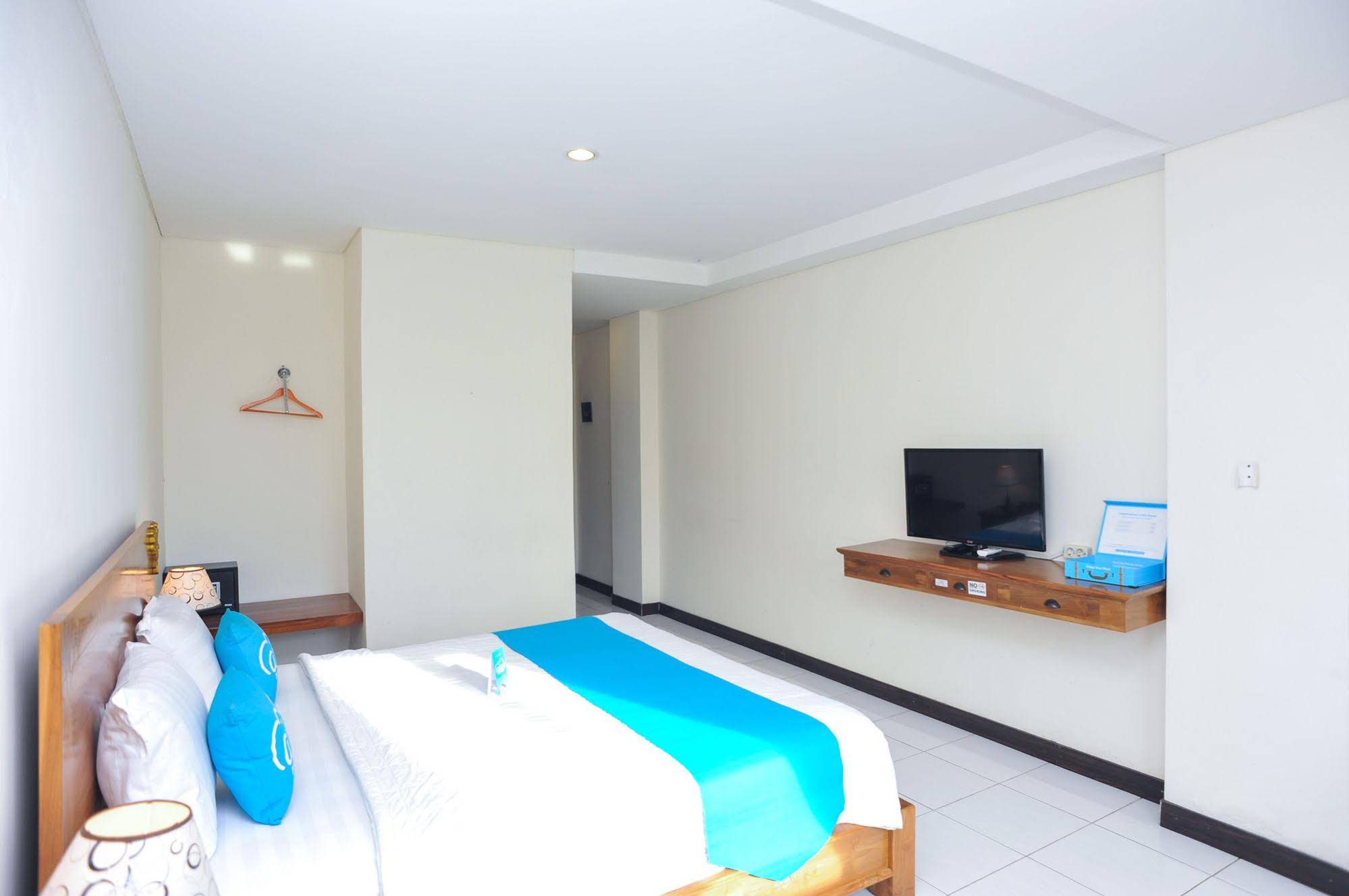 Mahatma Residence by Airyrooms