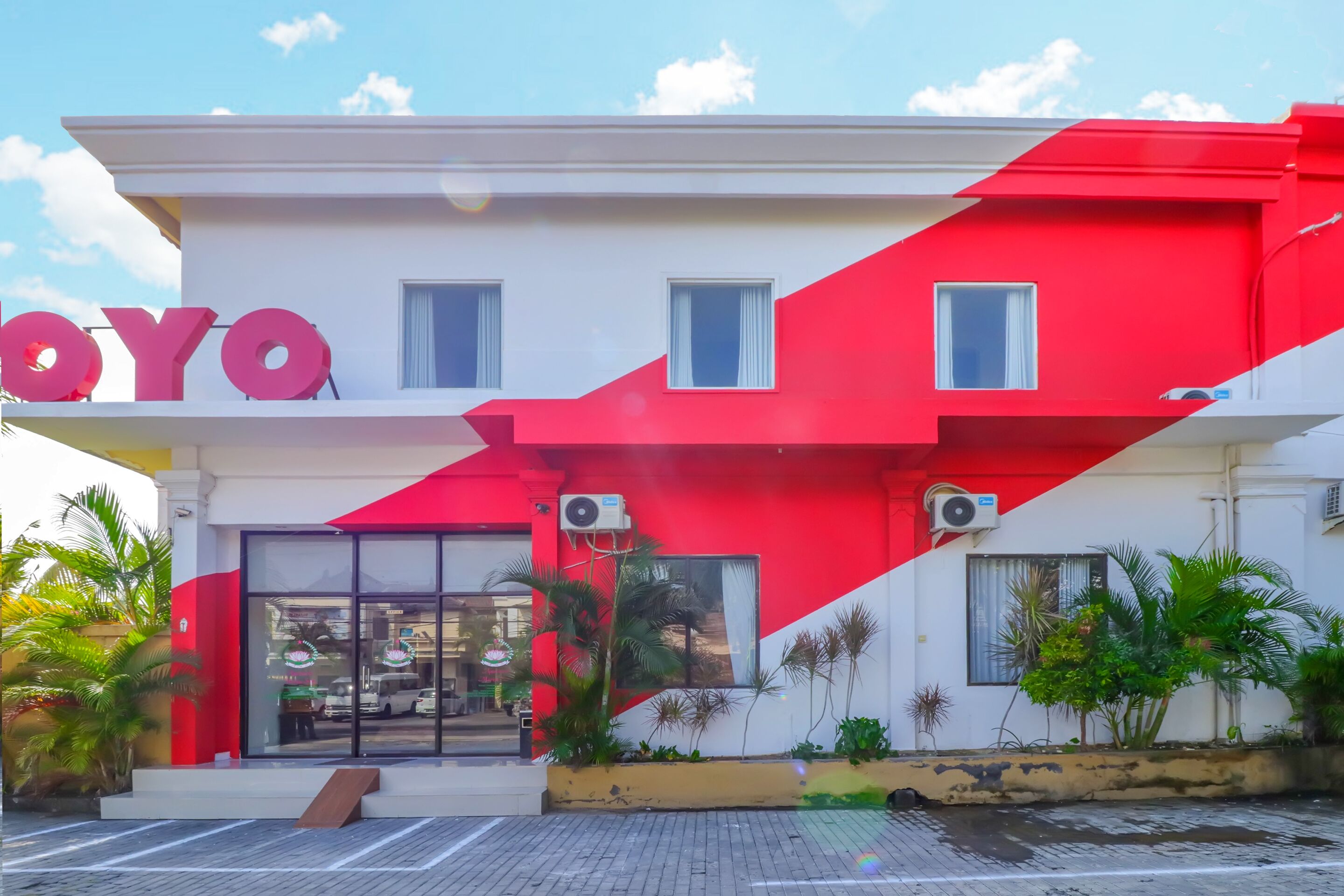 Marina Suite Apartment Bali by OYO Rooms