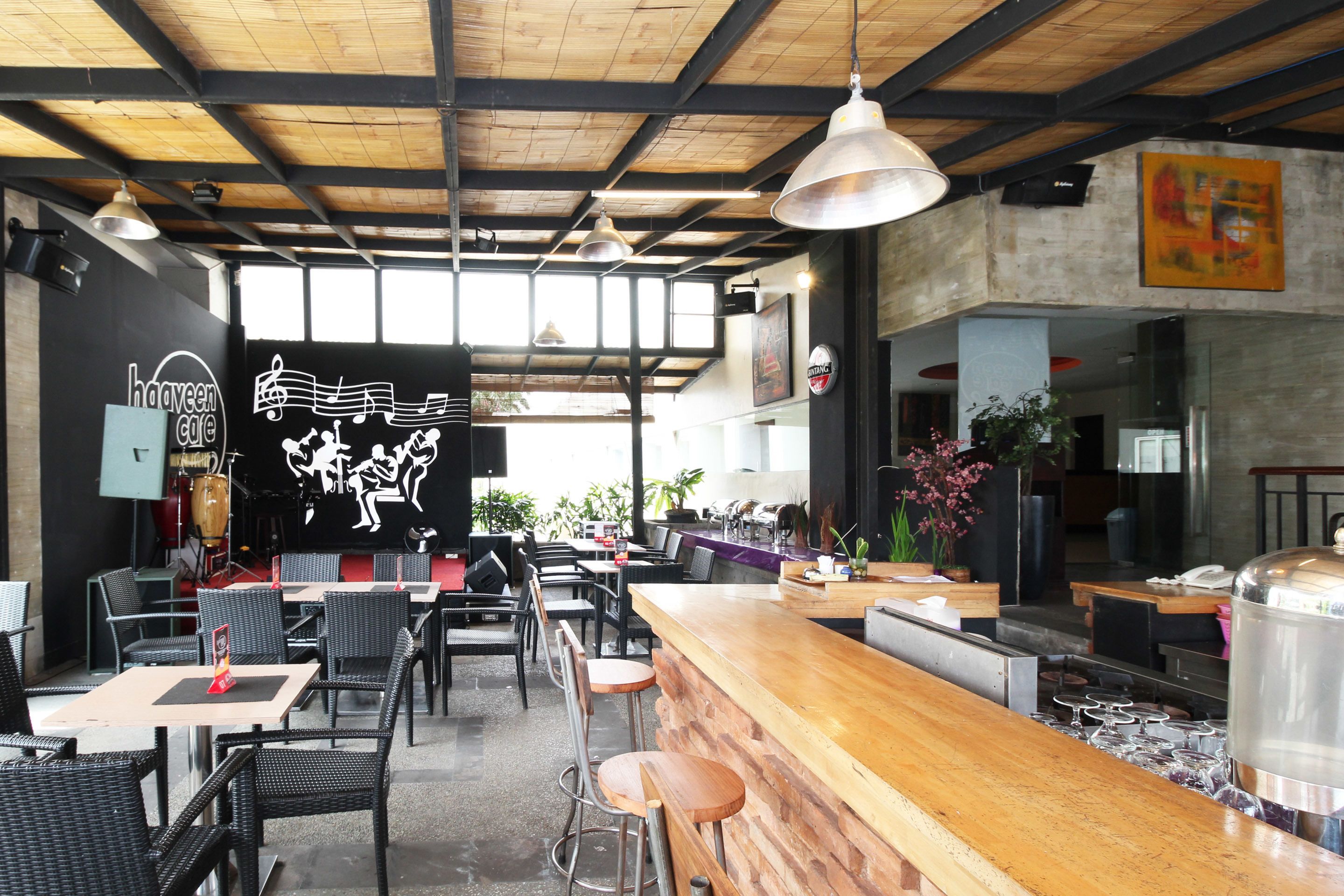 Merak Lifestyle Hotel by Airy Rooms