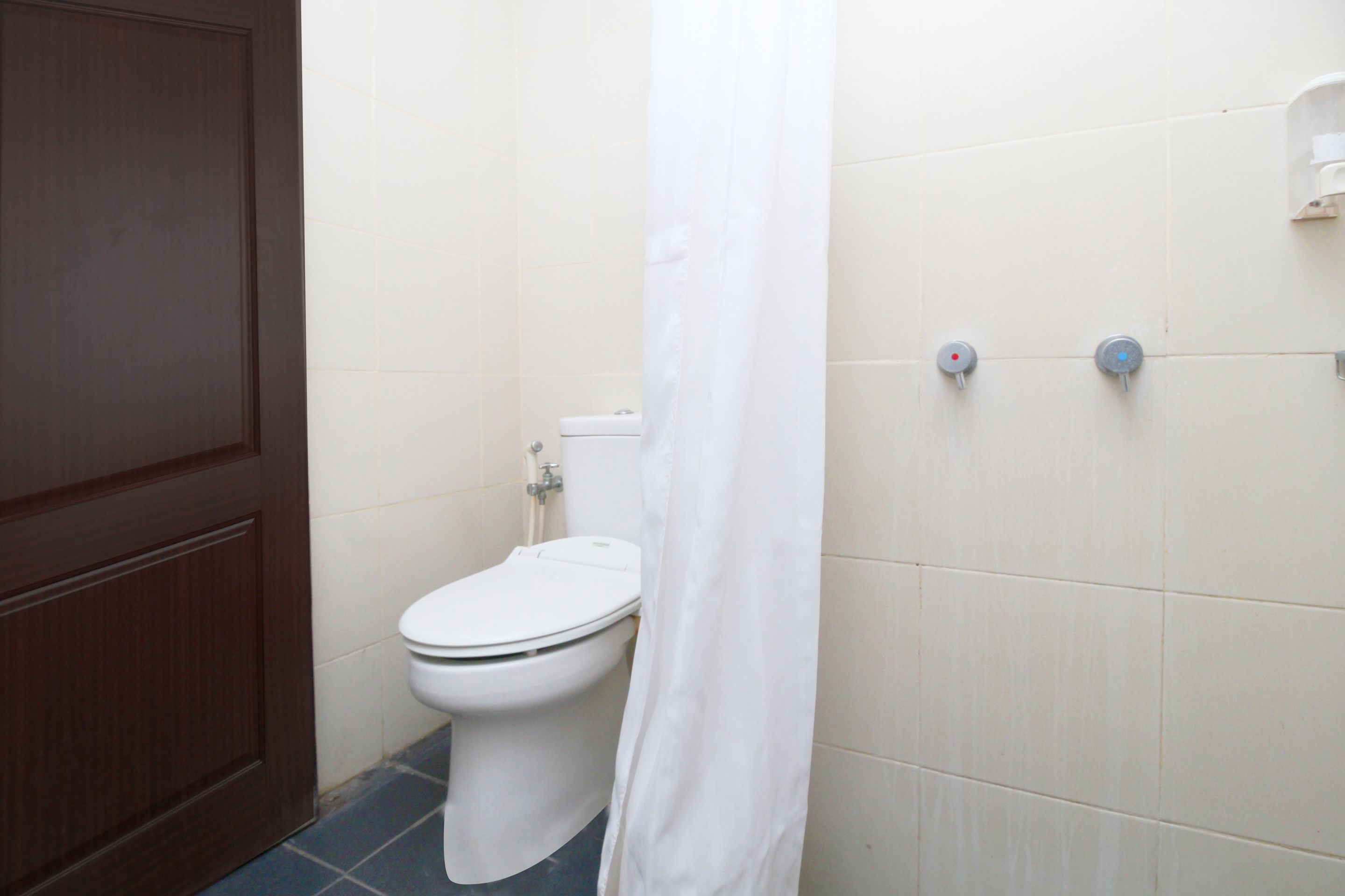 Merak Lifestyle Hotel by Airy Rooms