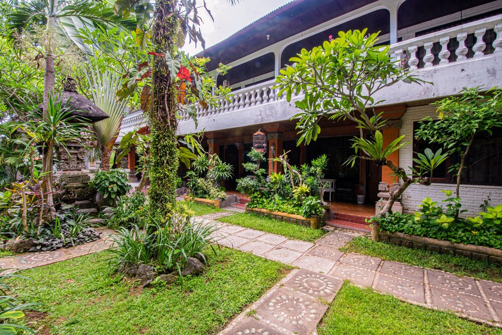 New Ananda Beach Hotel