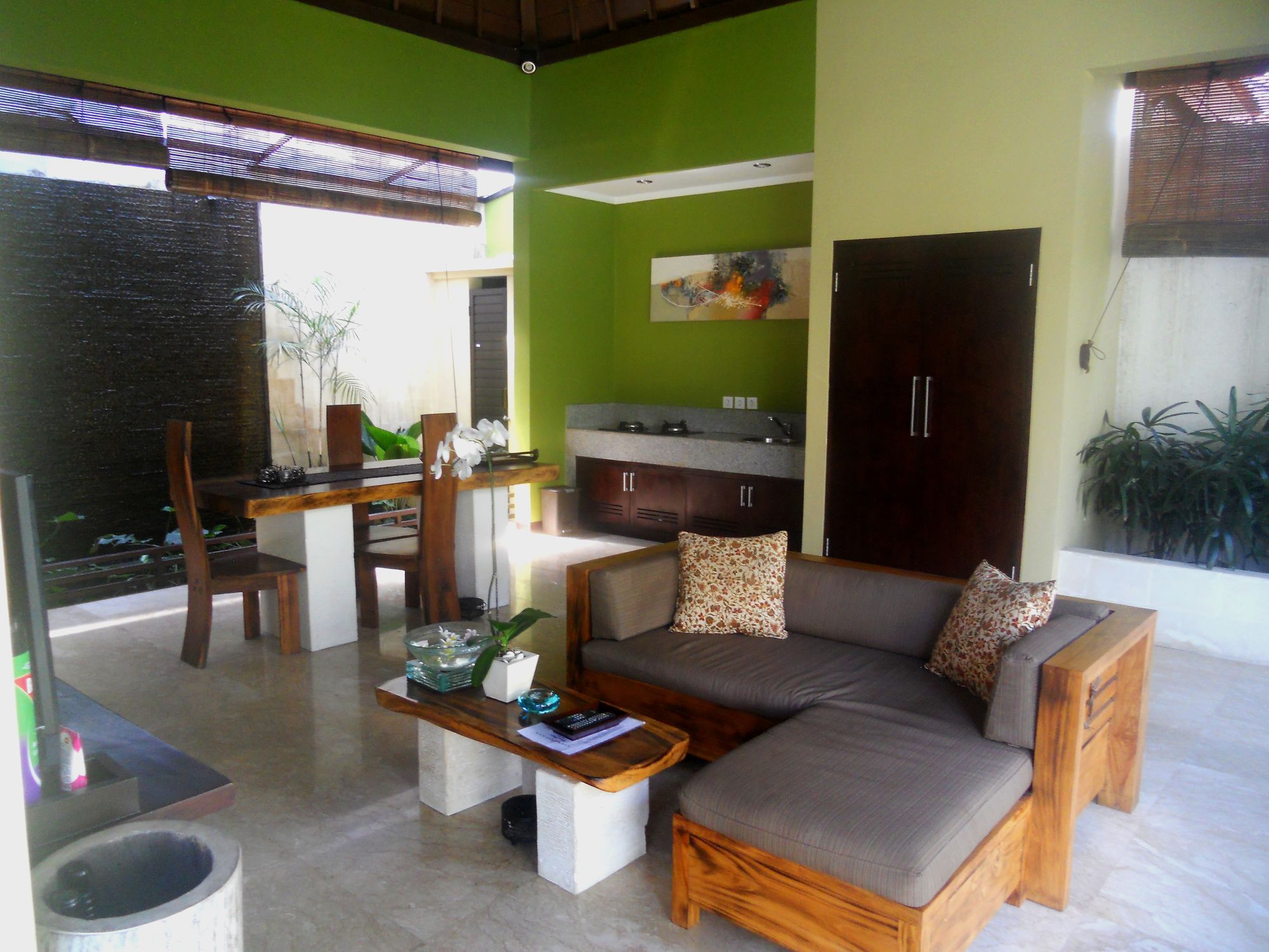 Nike Villas