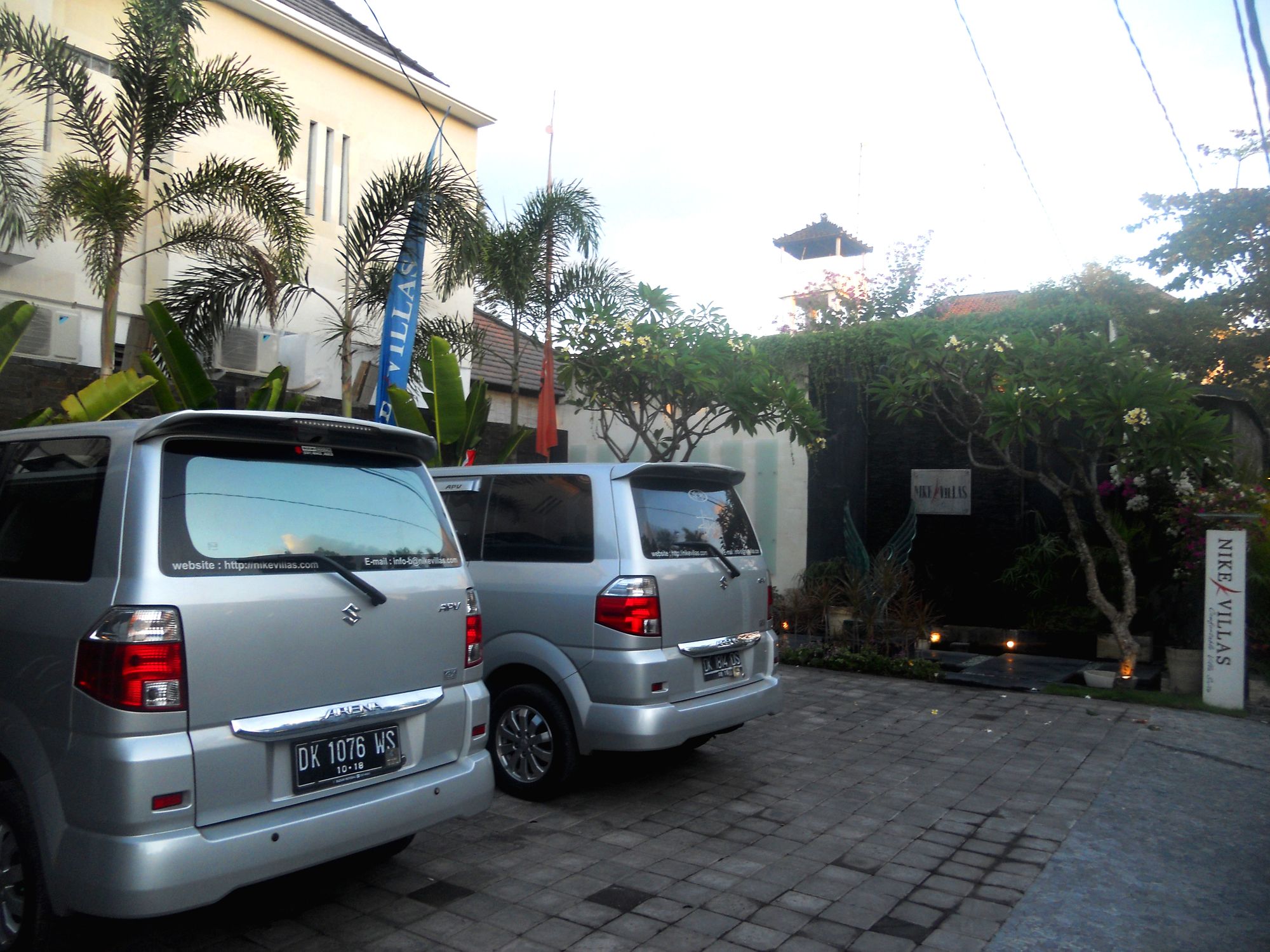 Nike Villas