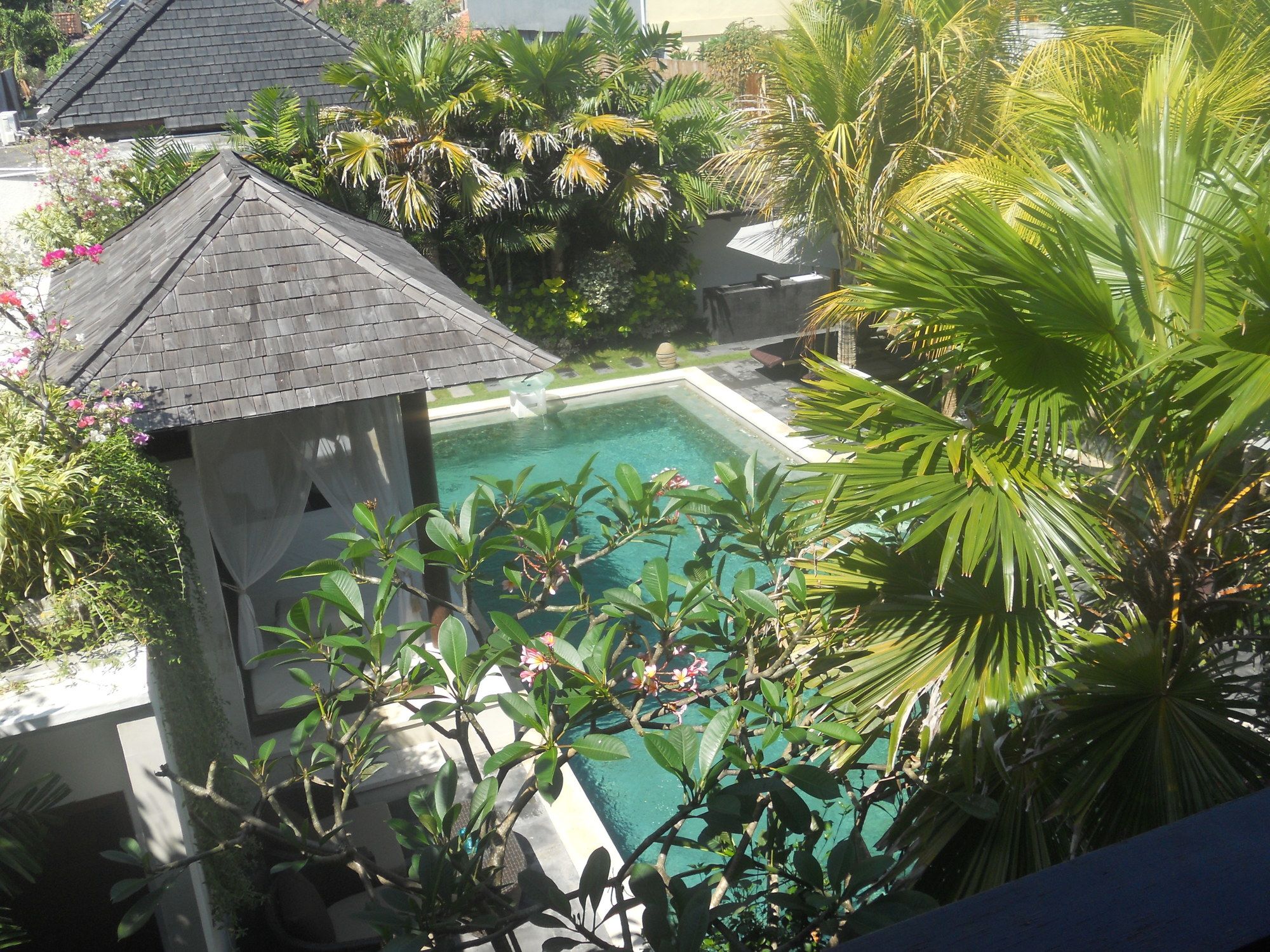 Nike Villas