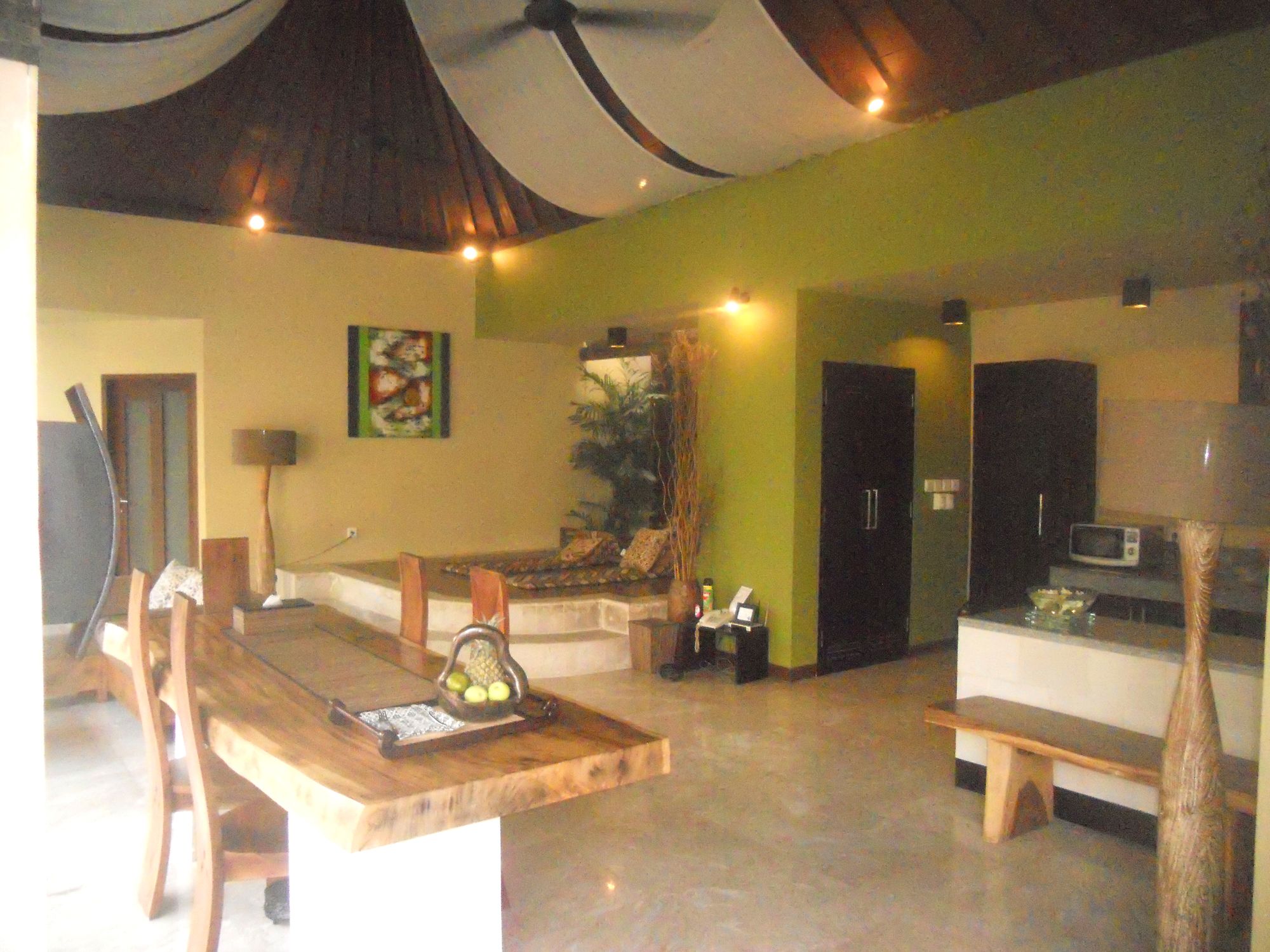 Nike Villas