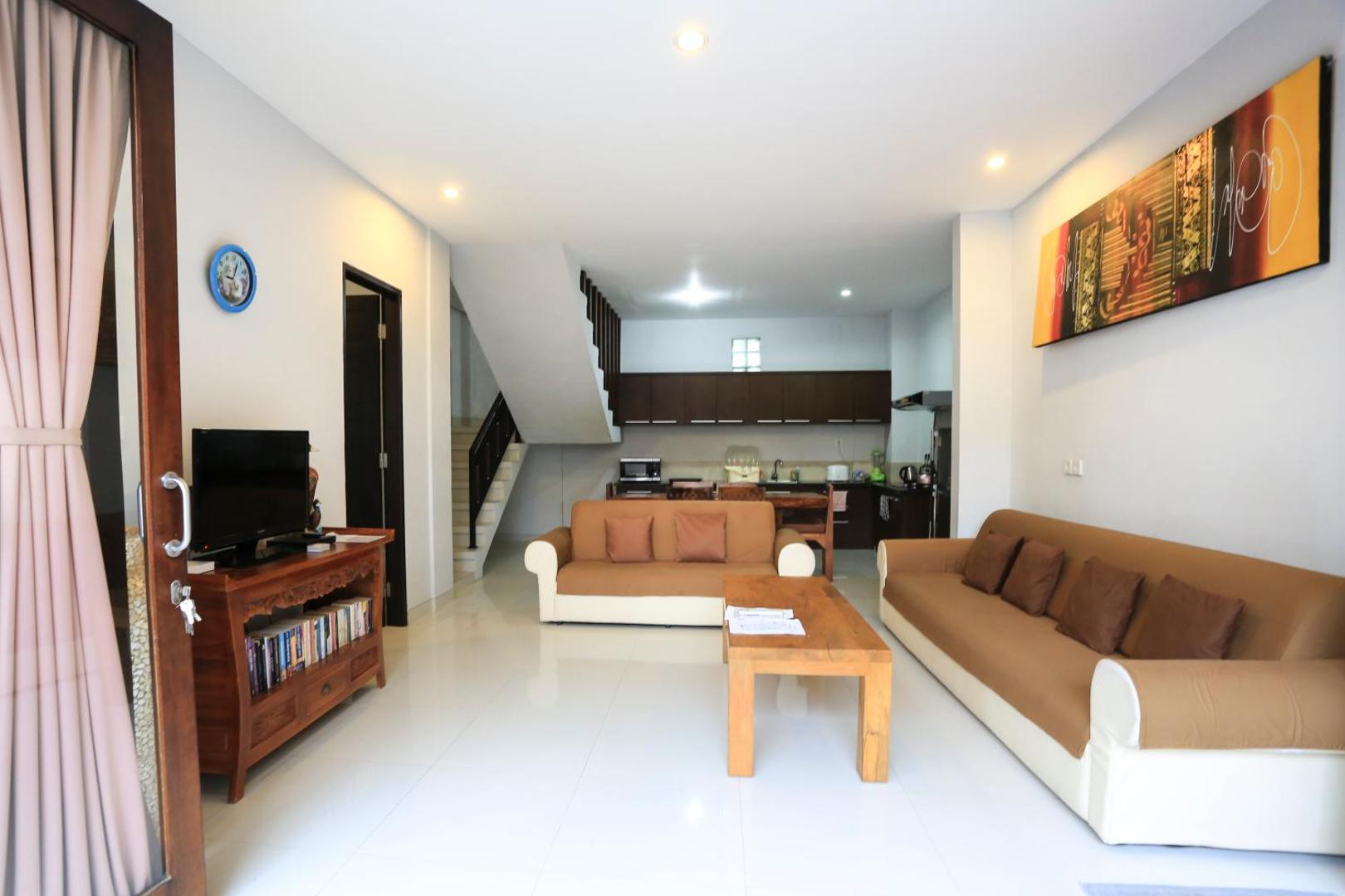 Nyoman Villa