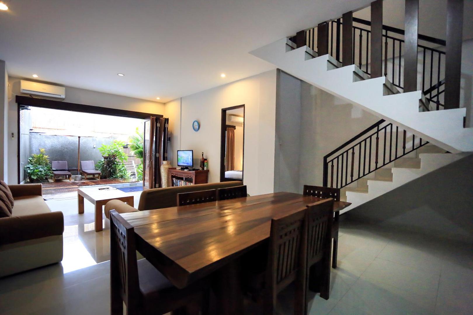 Nyoman Villa