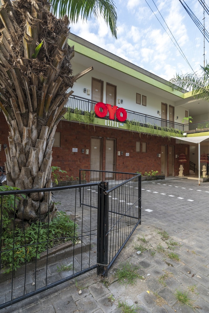 Olivia Inn by OYO Rooms