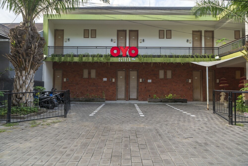 Olivia Inn by OYO Rooms