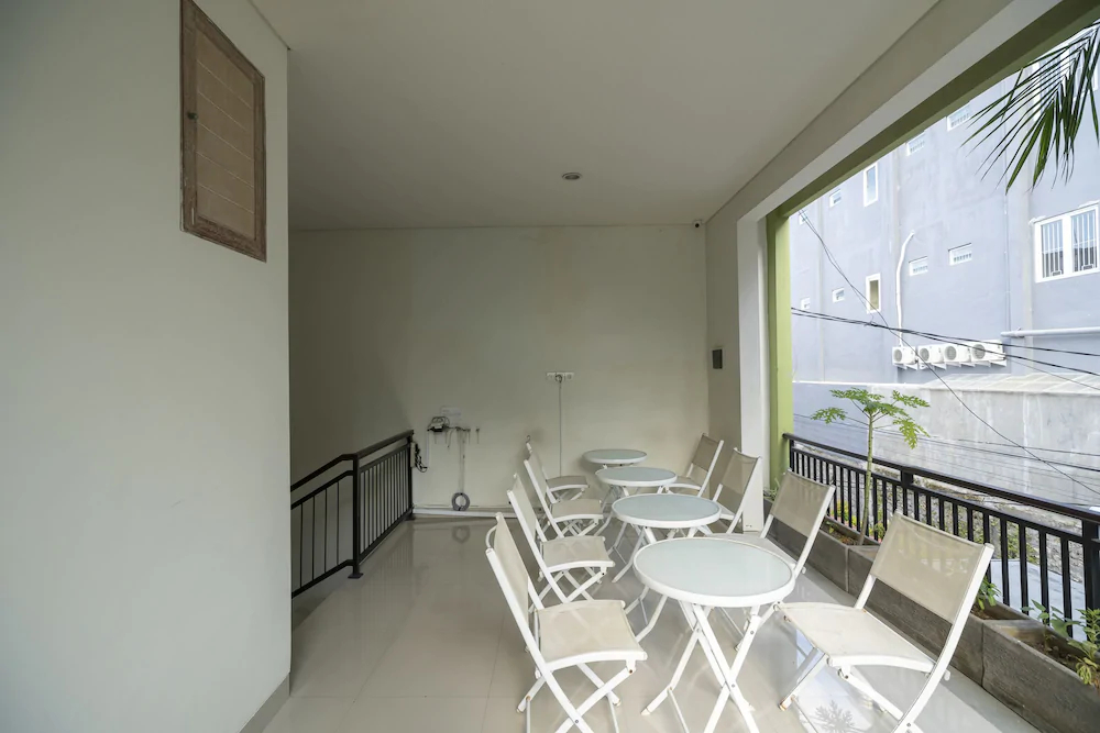 Olivia Inn by OYO Rooms