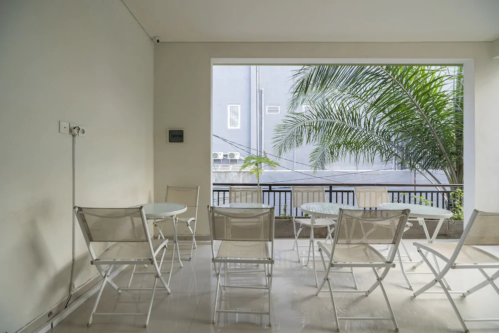 Olivia Inn by OYO Rooms