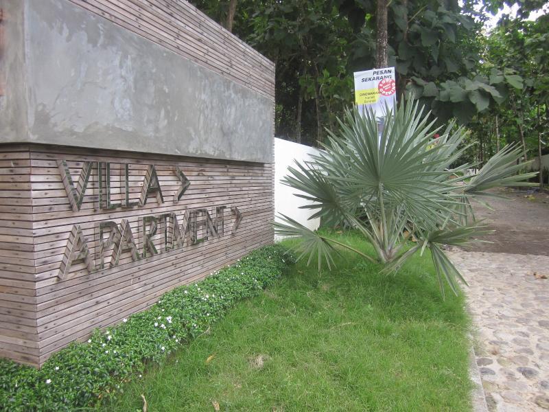 Omatha Village