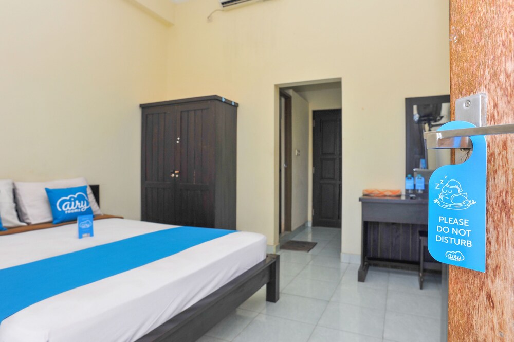 Pondok Taman 828 by Airy