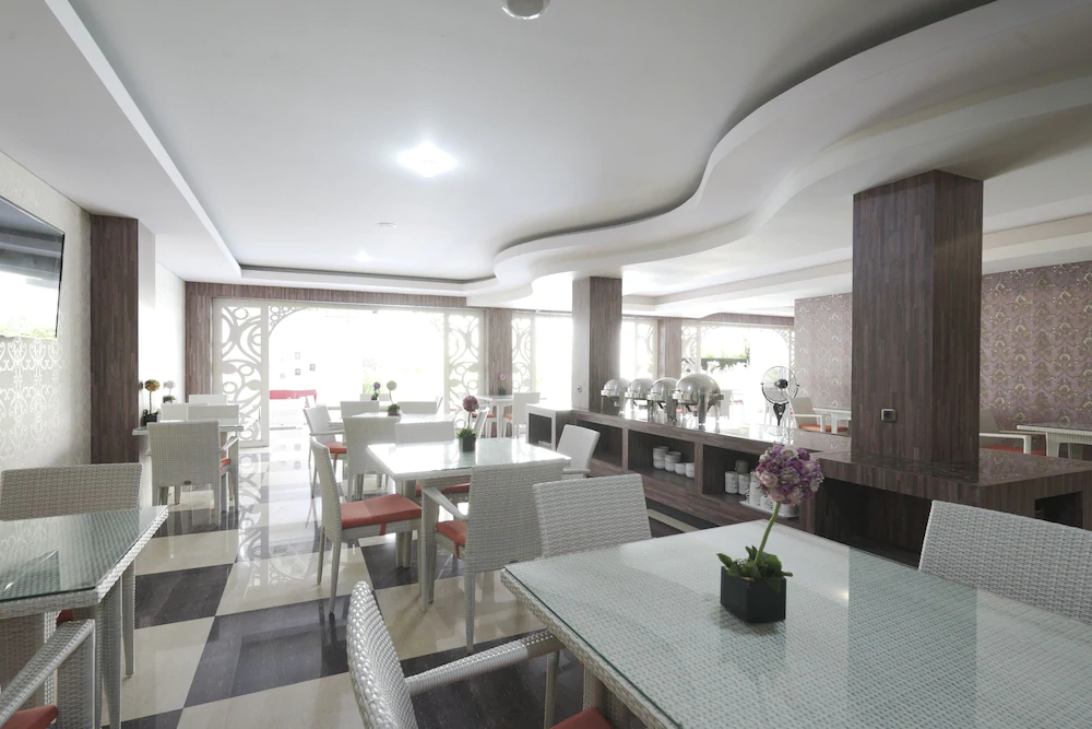 Princess Keisha Hotel by OYO Rooms