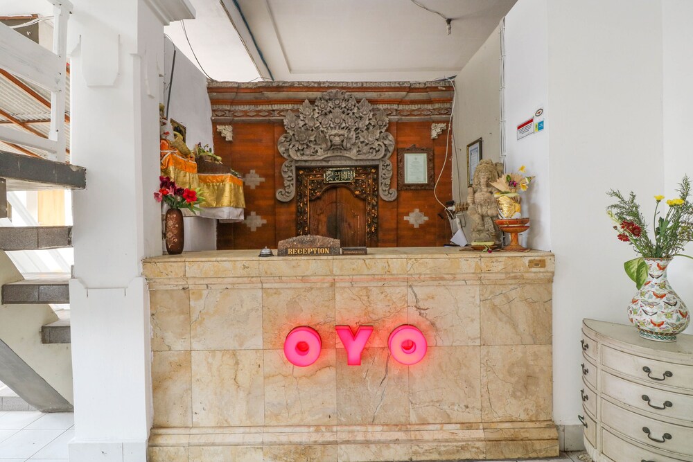 Pulau Bali Hotel by OYO