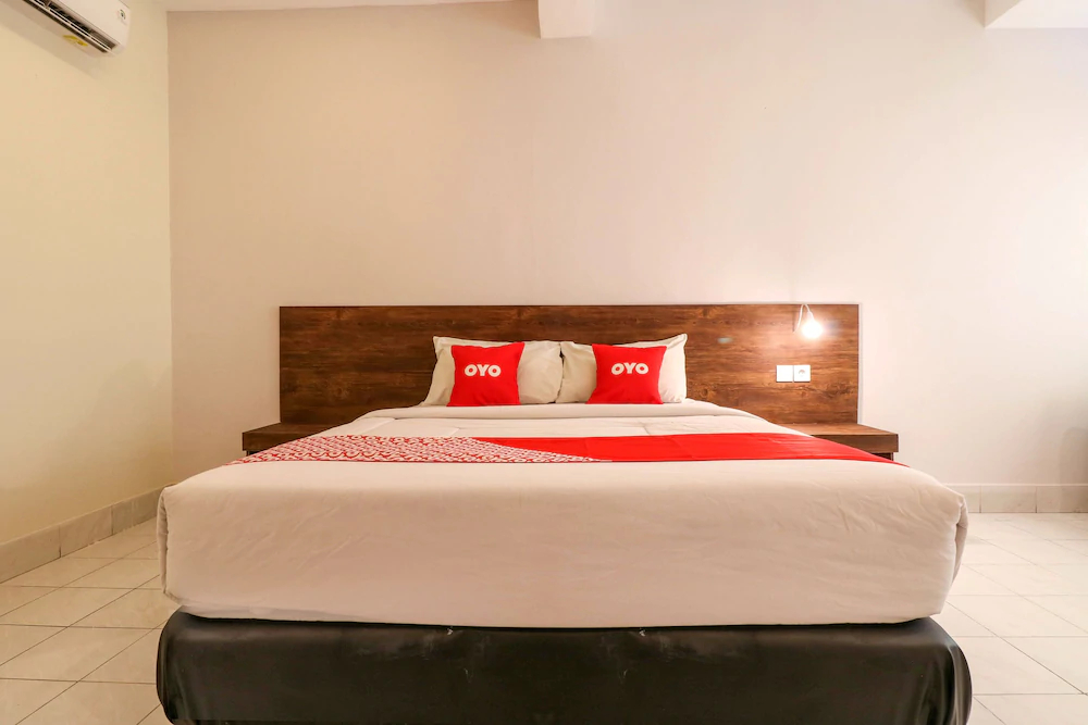 Pulau Bali Hotel by OYO