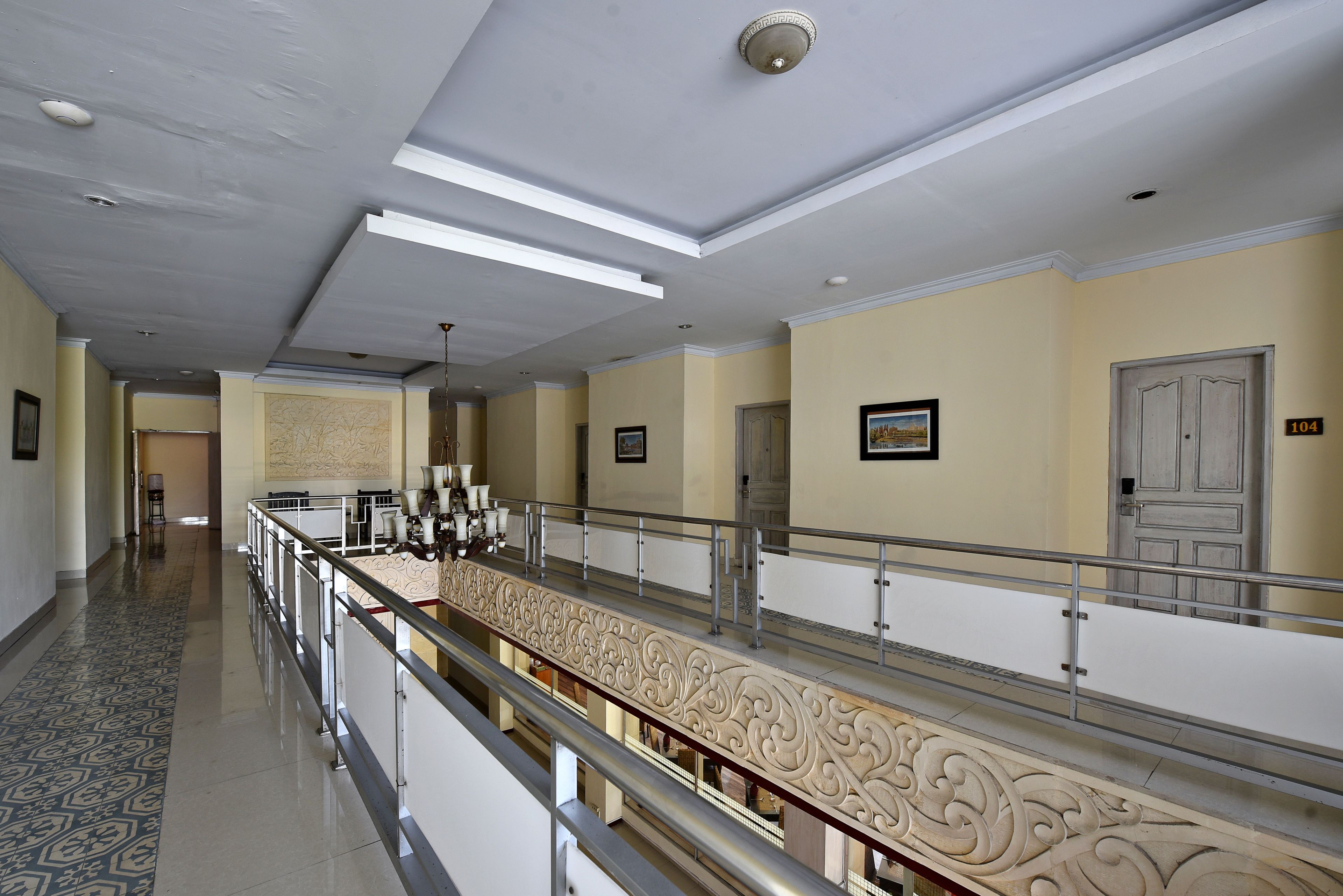 Puri Saron Denpasar