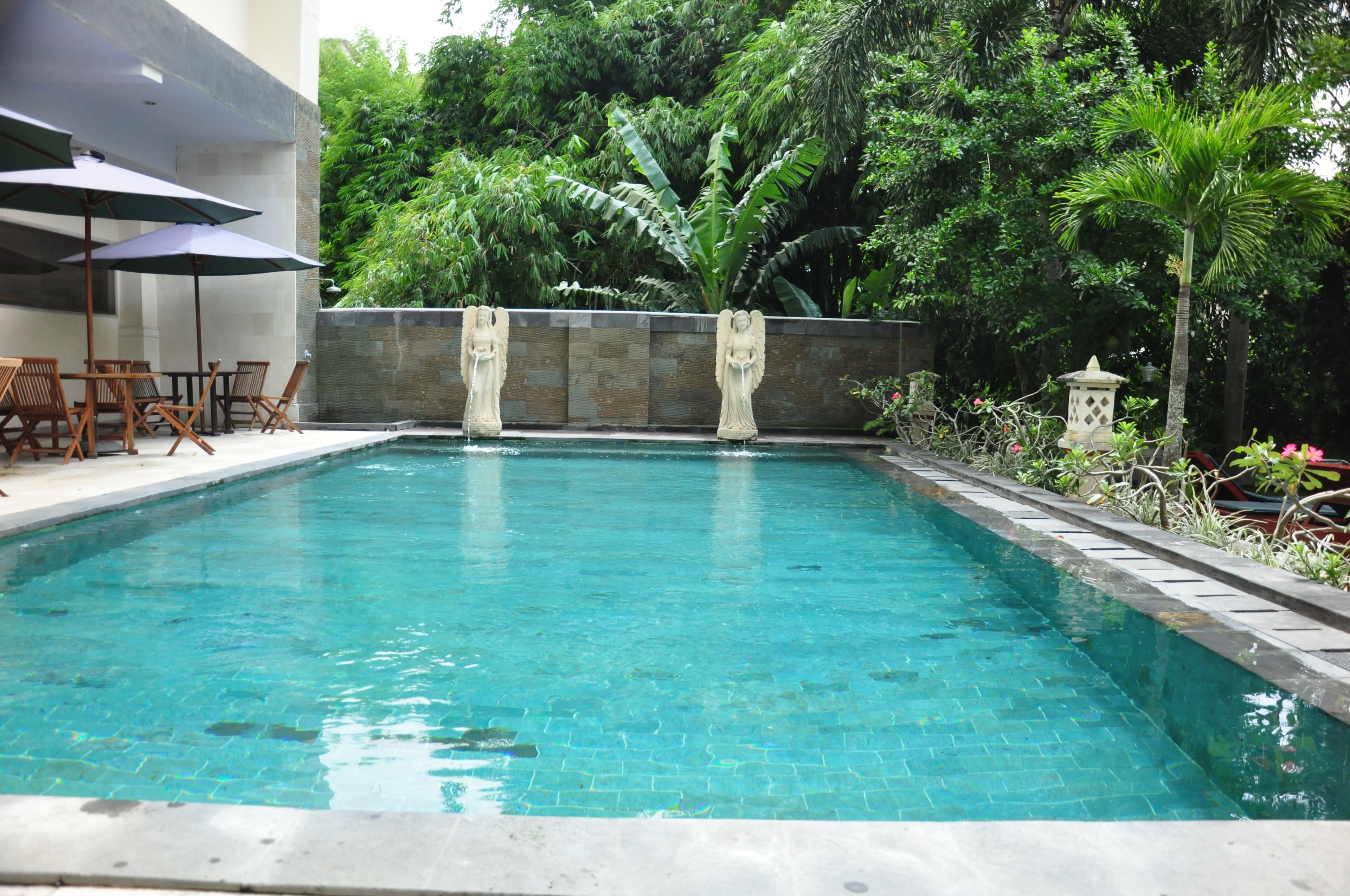 Puri Saron Denpasar
