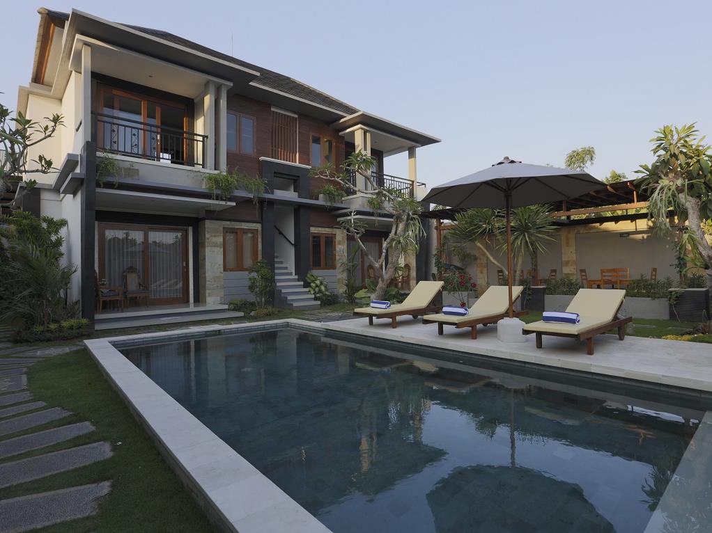 Raj Sindhu Sanur