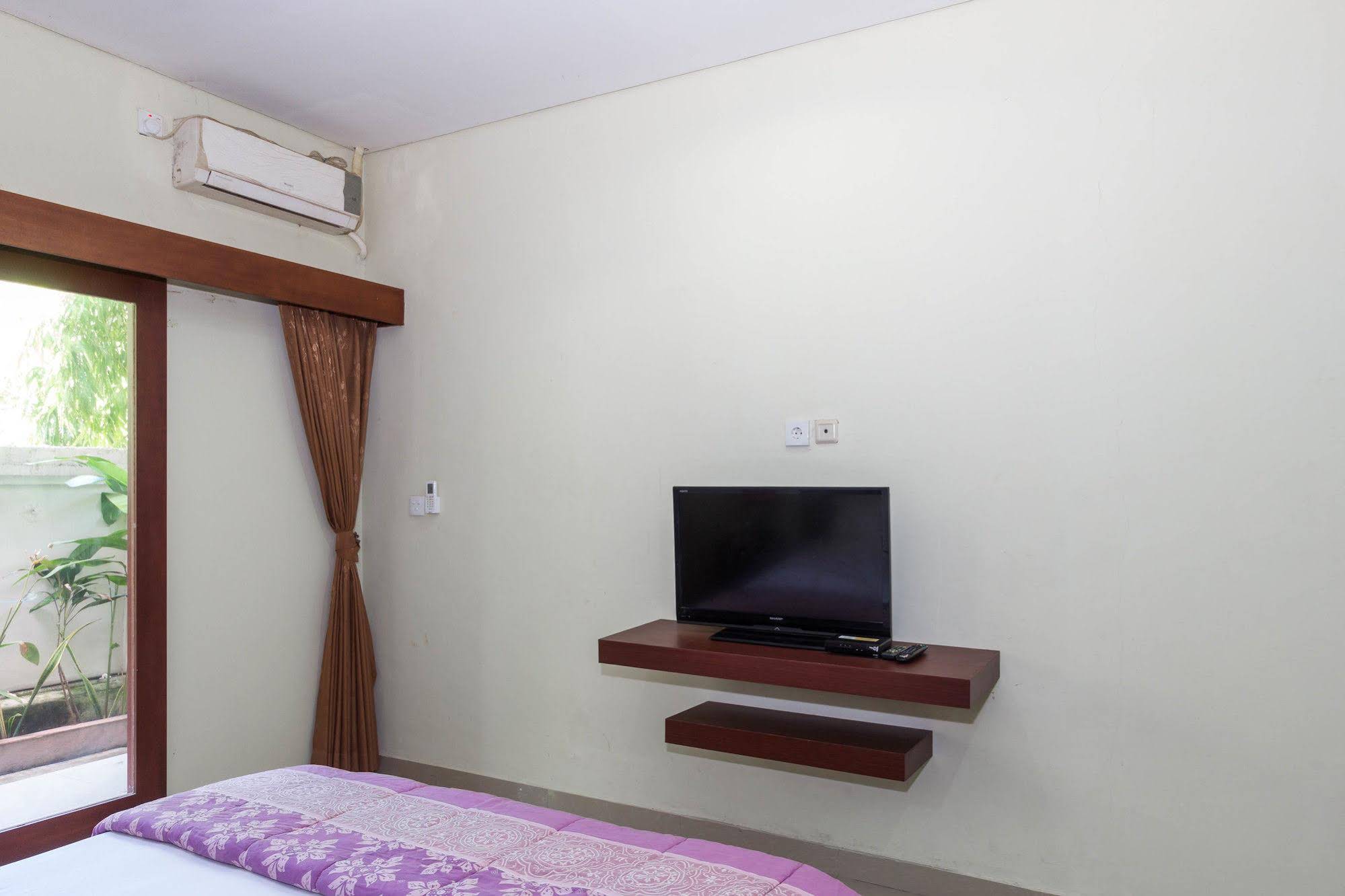 Abian Agung Prasta Hotel By RedDoorz