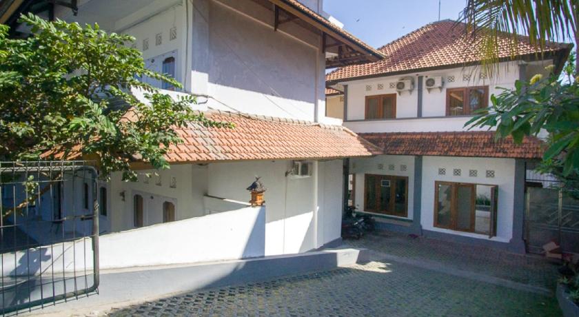 RedDoorz @ Jalan Gatot Subroto Denpasar