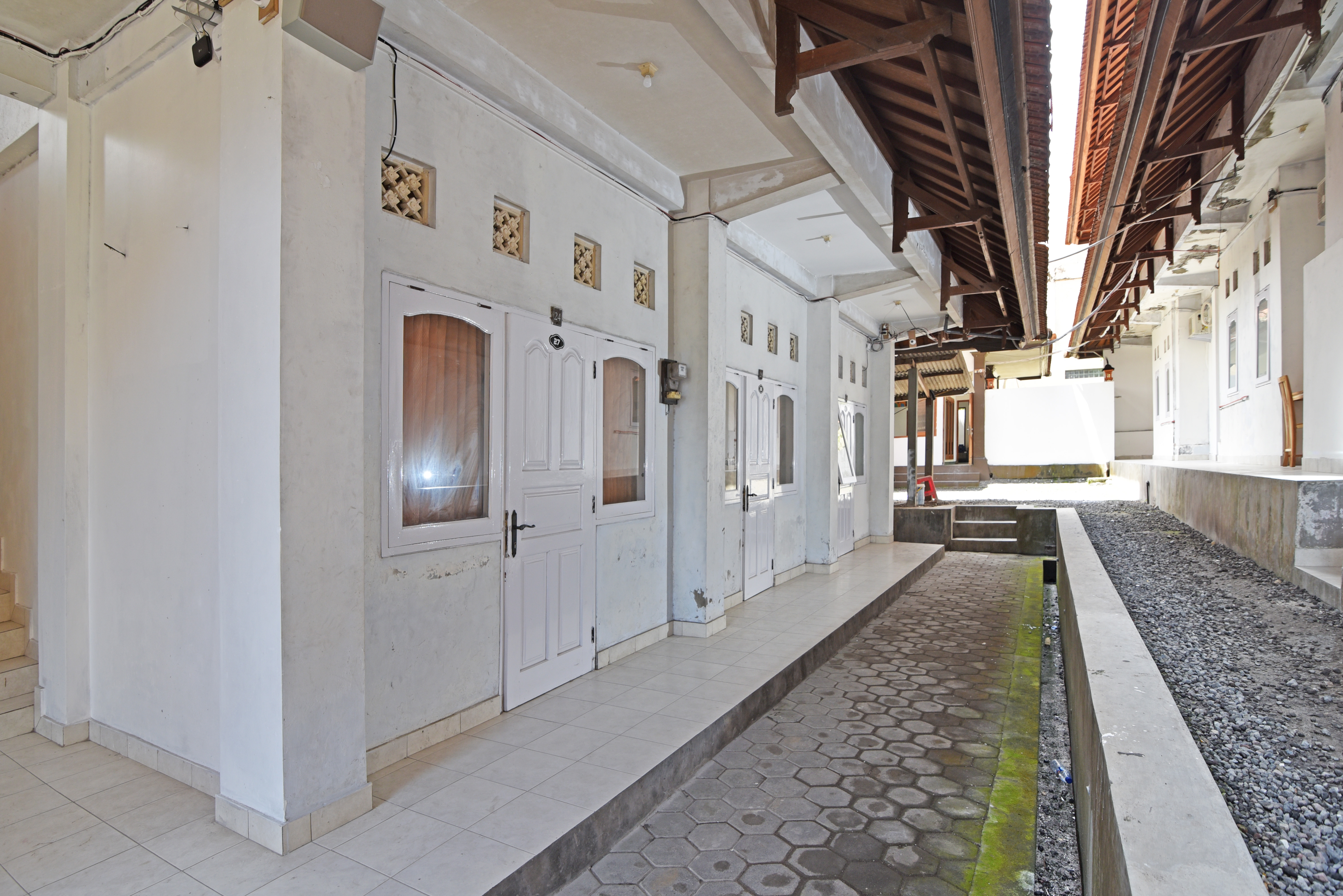 RedDoorz @ Jalan Gatot Subroto Denpasar