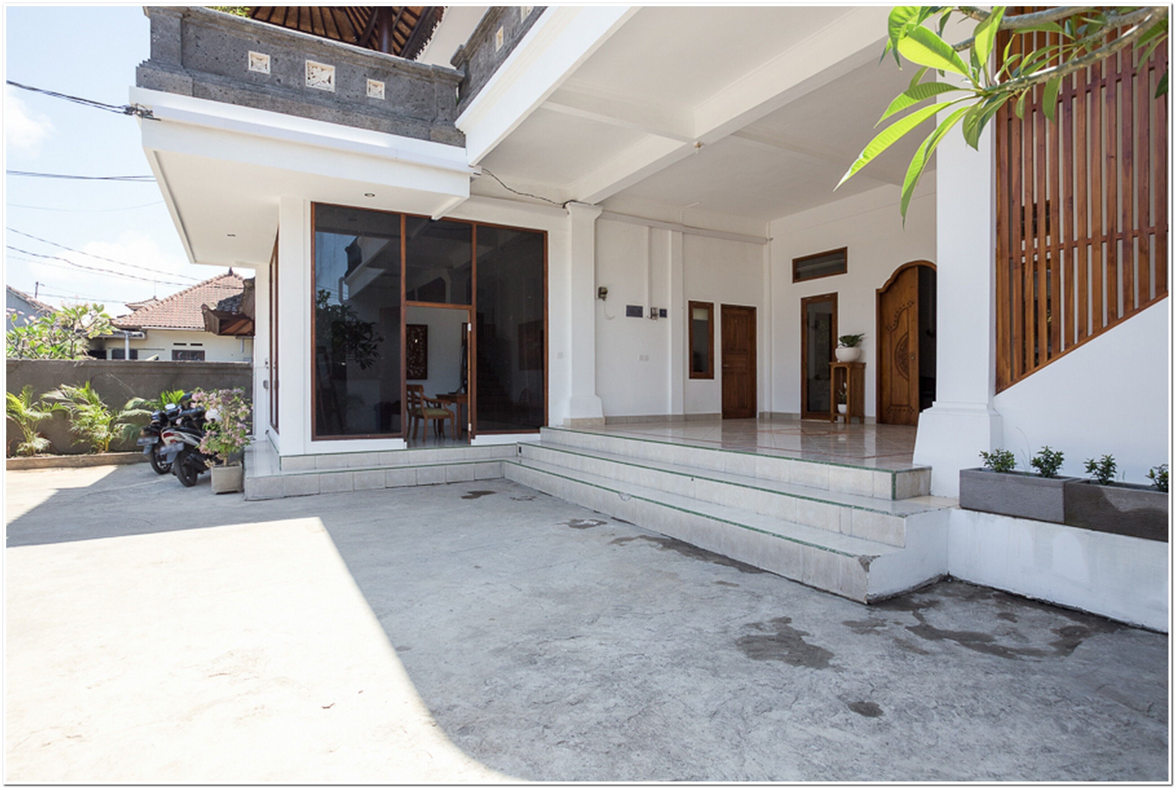 Koolkost near Padang Galak Beach