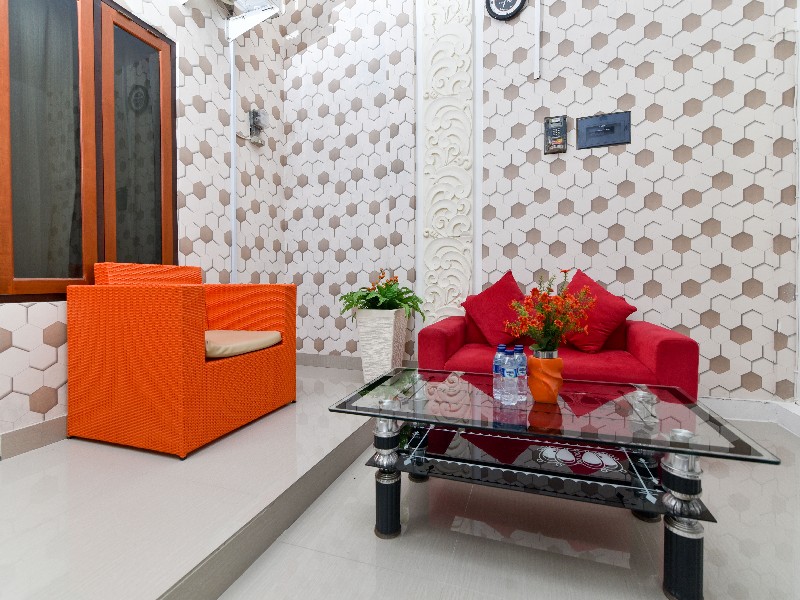 RedDoorz Near Teuku Umar Barat