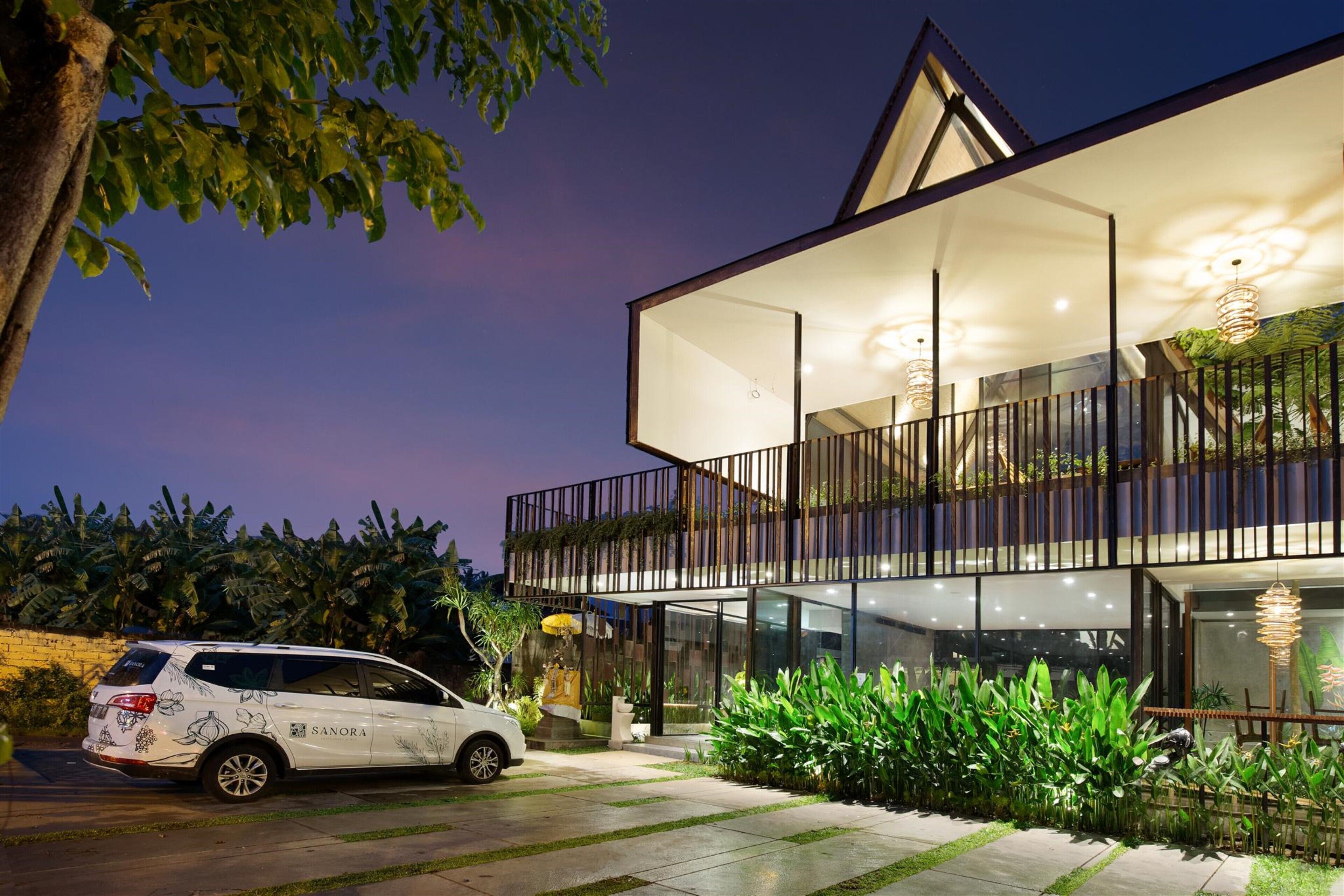 Sanora Villa