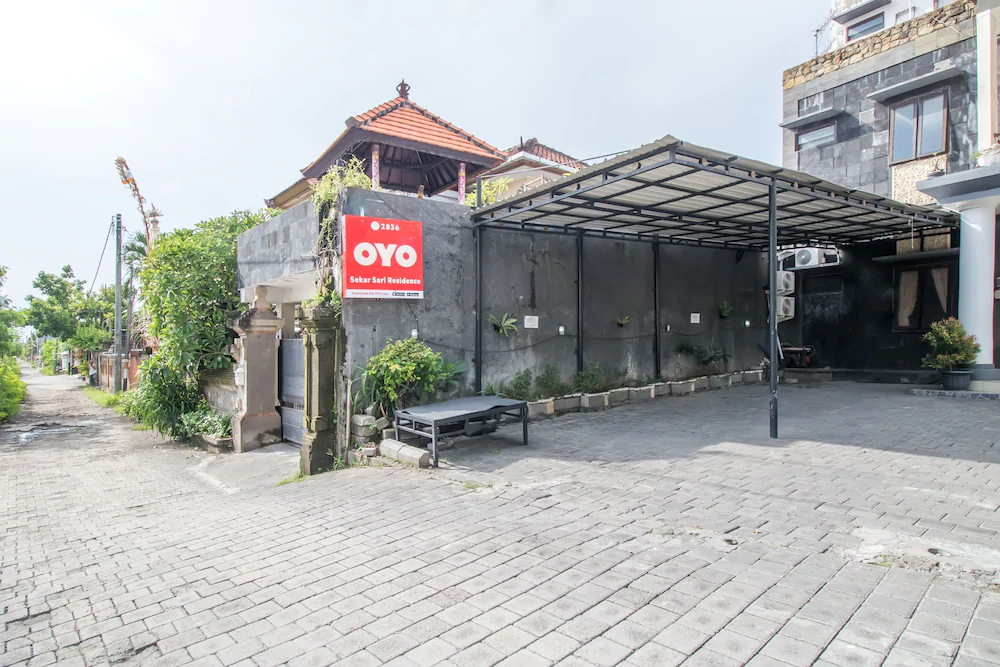 Sekar Sari Residence by OYO Rooms
