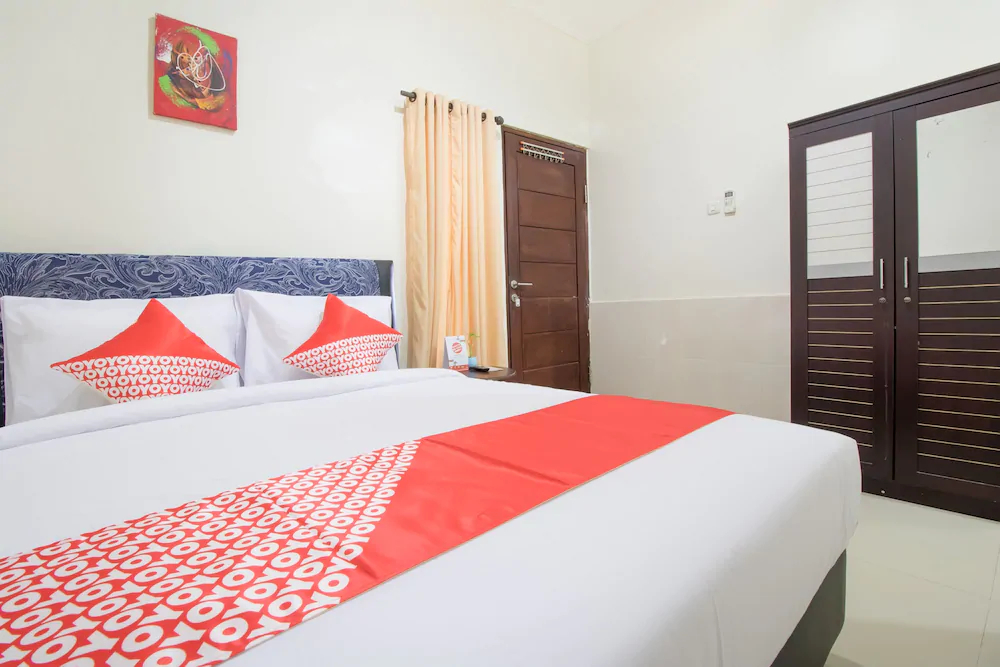 Sekar Sari Residence by OYO Rooms