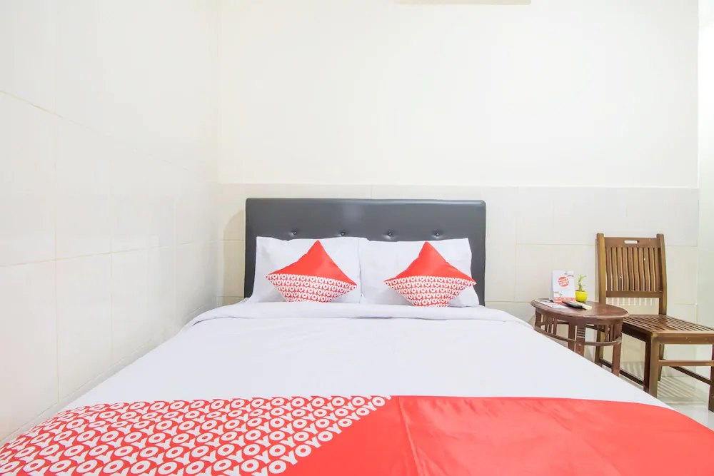 Sekar Sari Residence by OYO Rooms