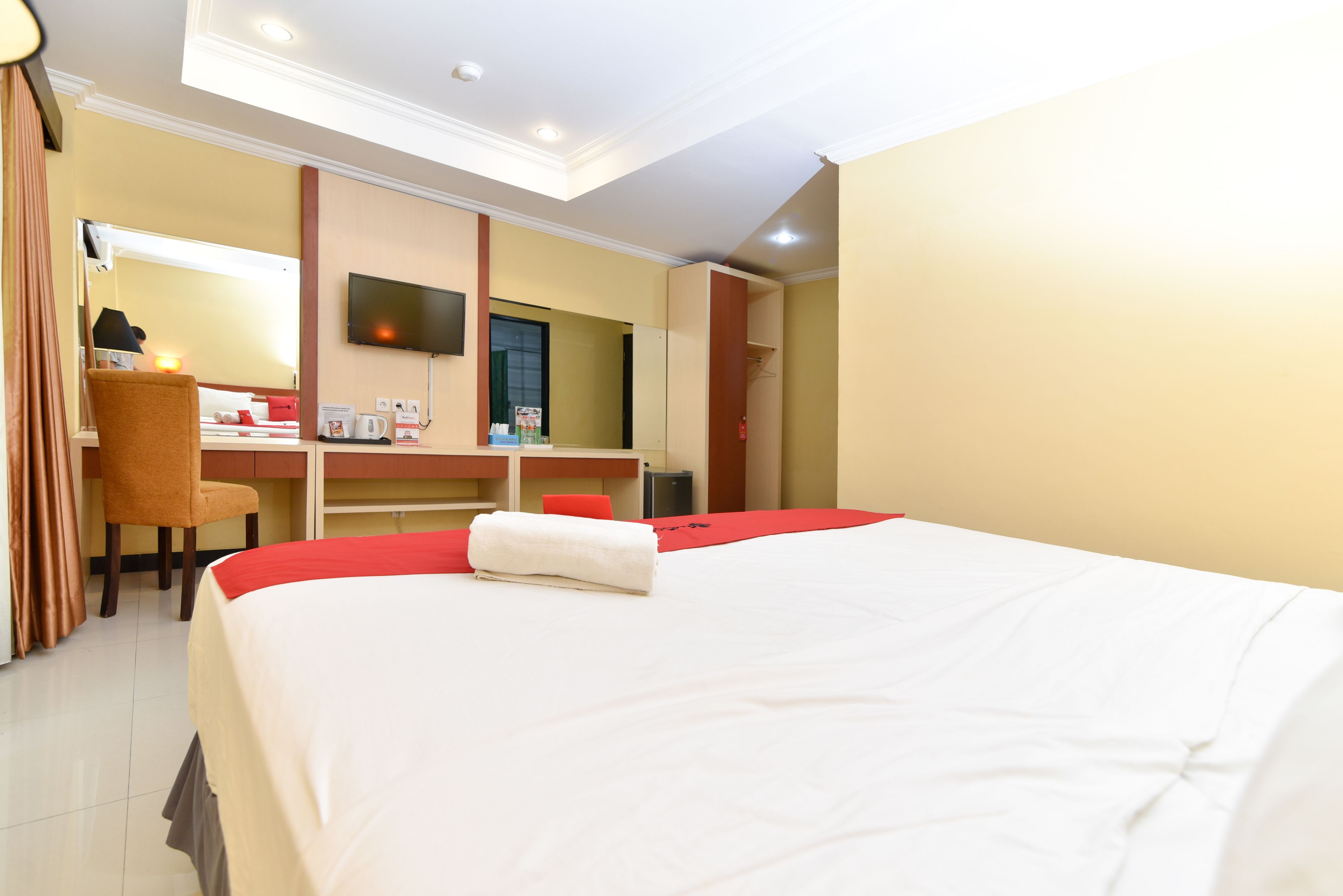 Sylvia Bali Suite Residence by RedDoorz