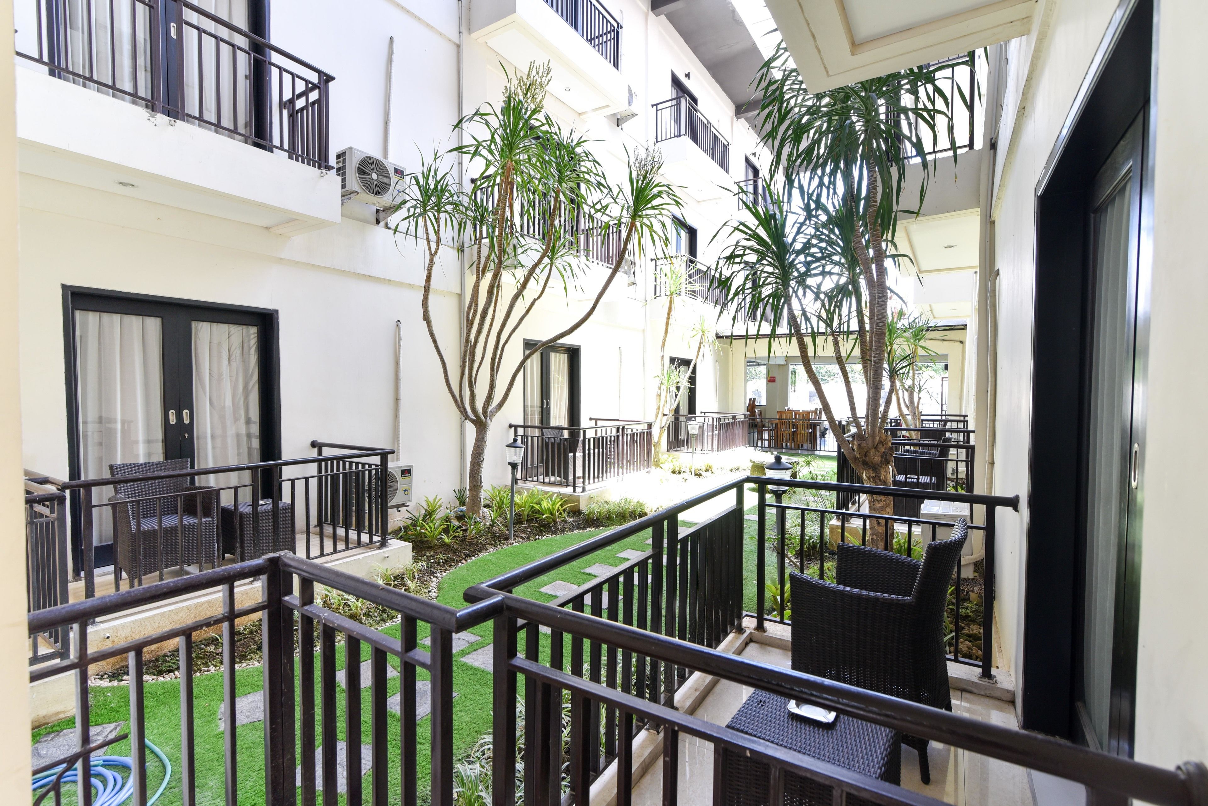 Sylvia Bali Suite Residence by RedDoorz