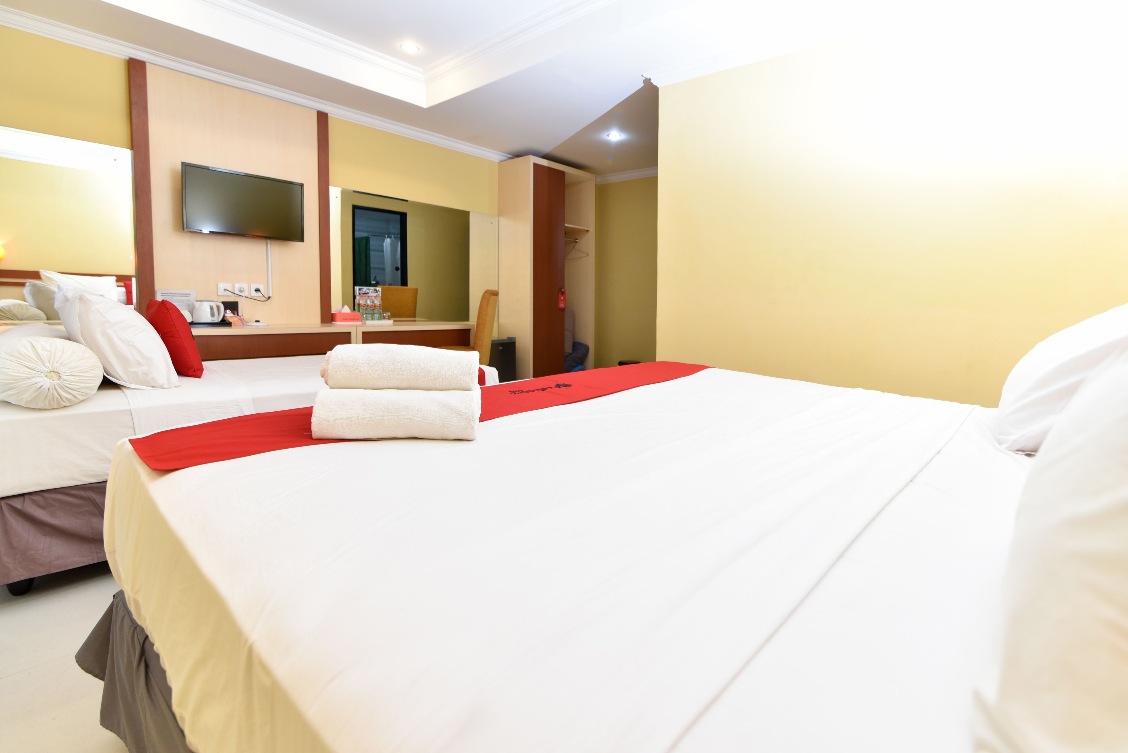 Sylvia Bali Suite Residence by RedDoorz