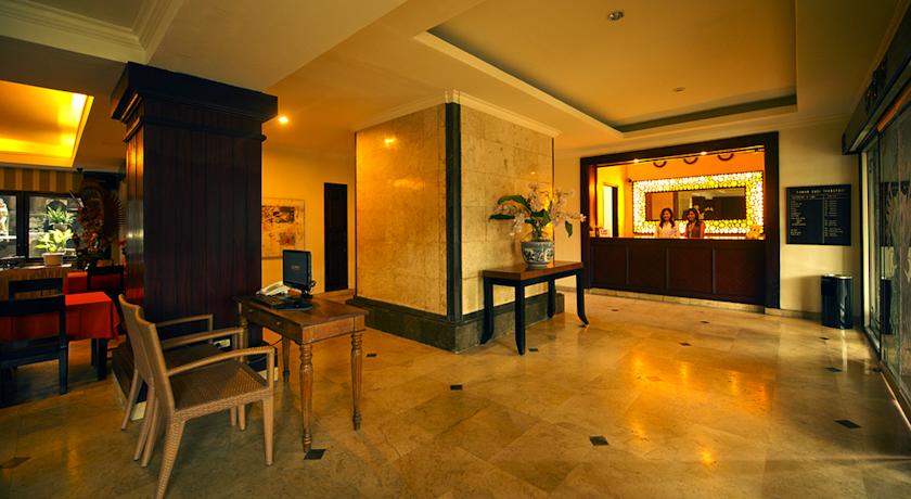 Urbanview Hotel Taman Suci Denpasar Bali