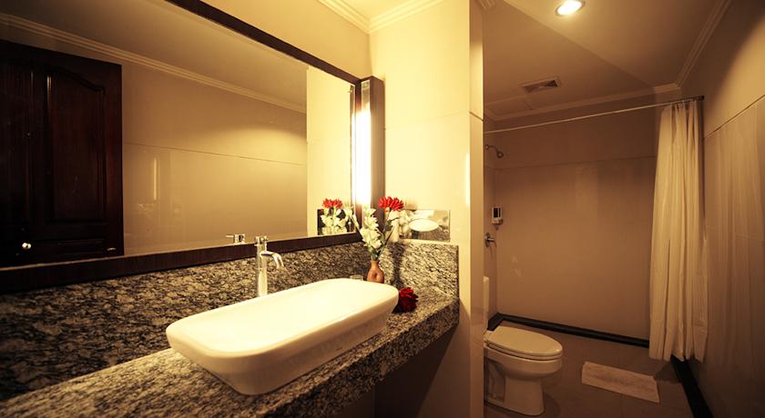 Urbanview Hotel Taman Suci Denpasar Bali