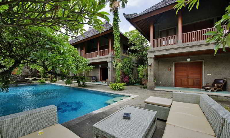 Taman Suci Suite & Villas