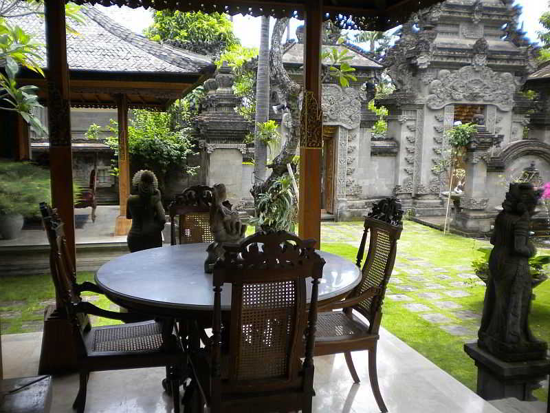 Taman Suci Suite & Villas
