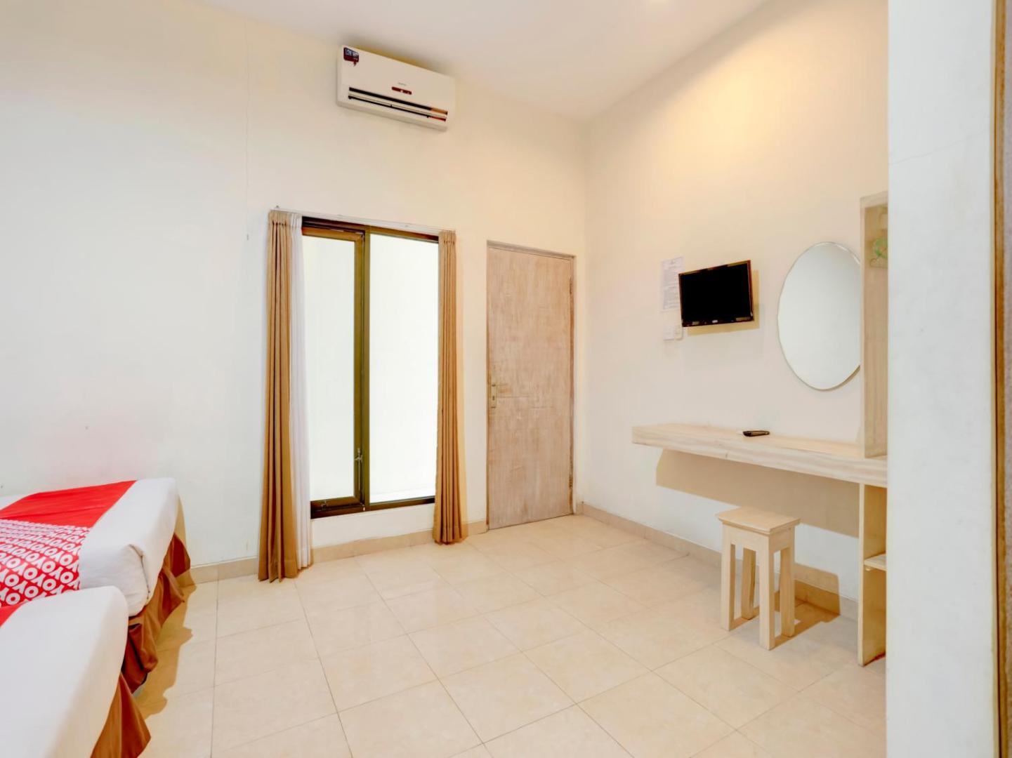 Oyo 90078 The Bali Rama City Hotel