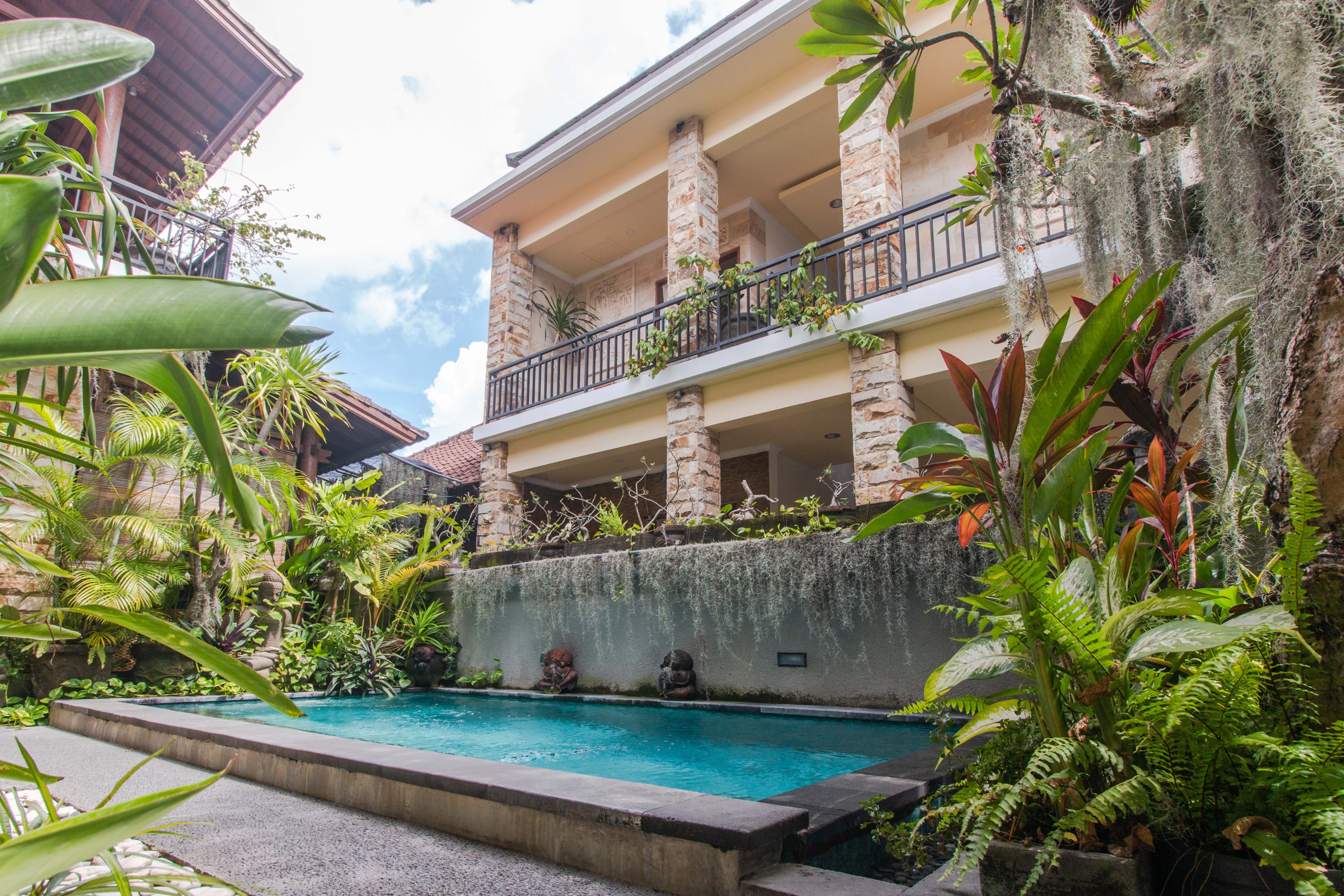 The Frog Residence Sanur by OYO Rooms