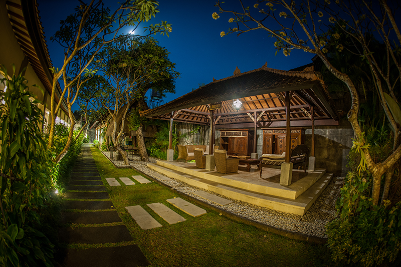 The Cakra Hotel