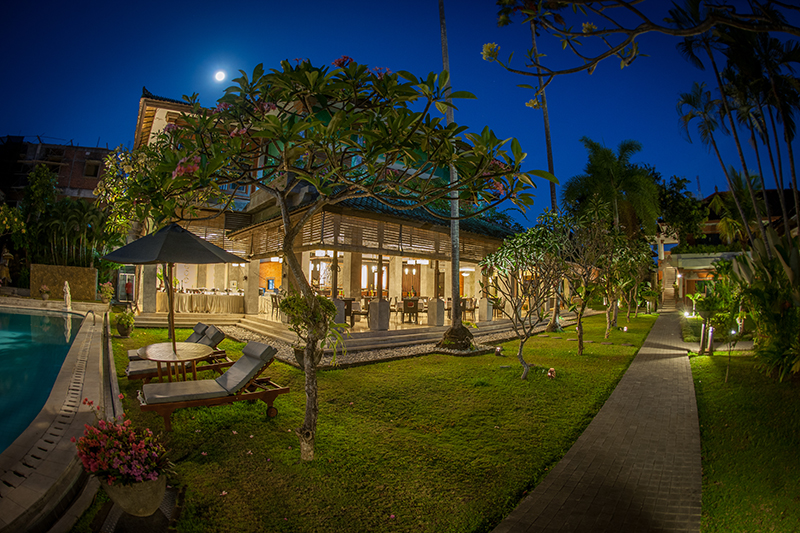 The Cakra Hotel